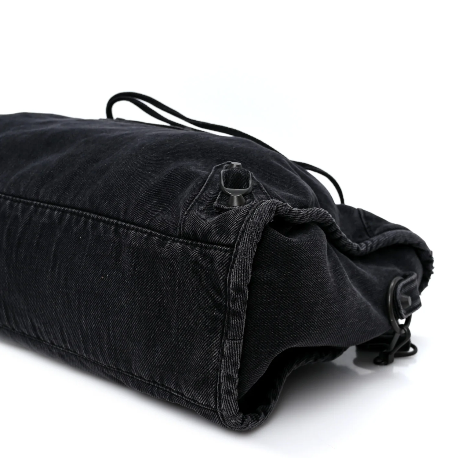 Washed Denim Classic Hardware Medium Le City Black
