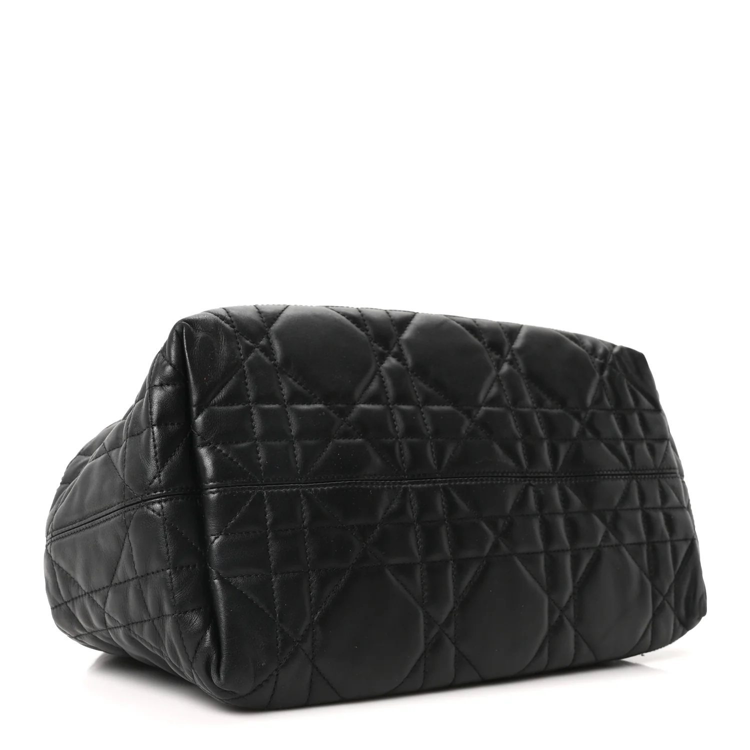 Calfskin Macrocannage Medium Toujours Black