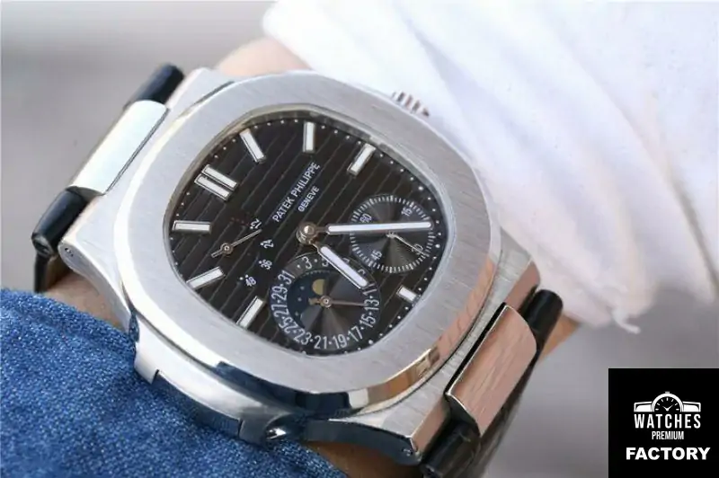 Patek Philippe Nautilus Moonphase 5712G-001 Black Dial