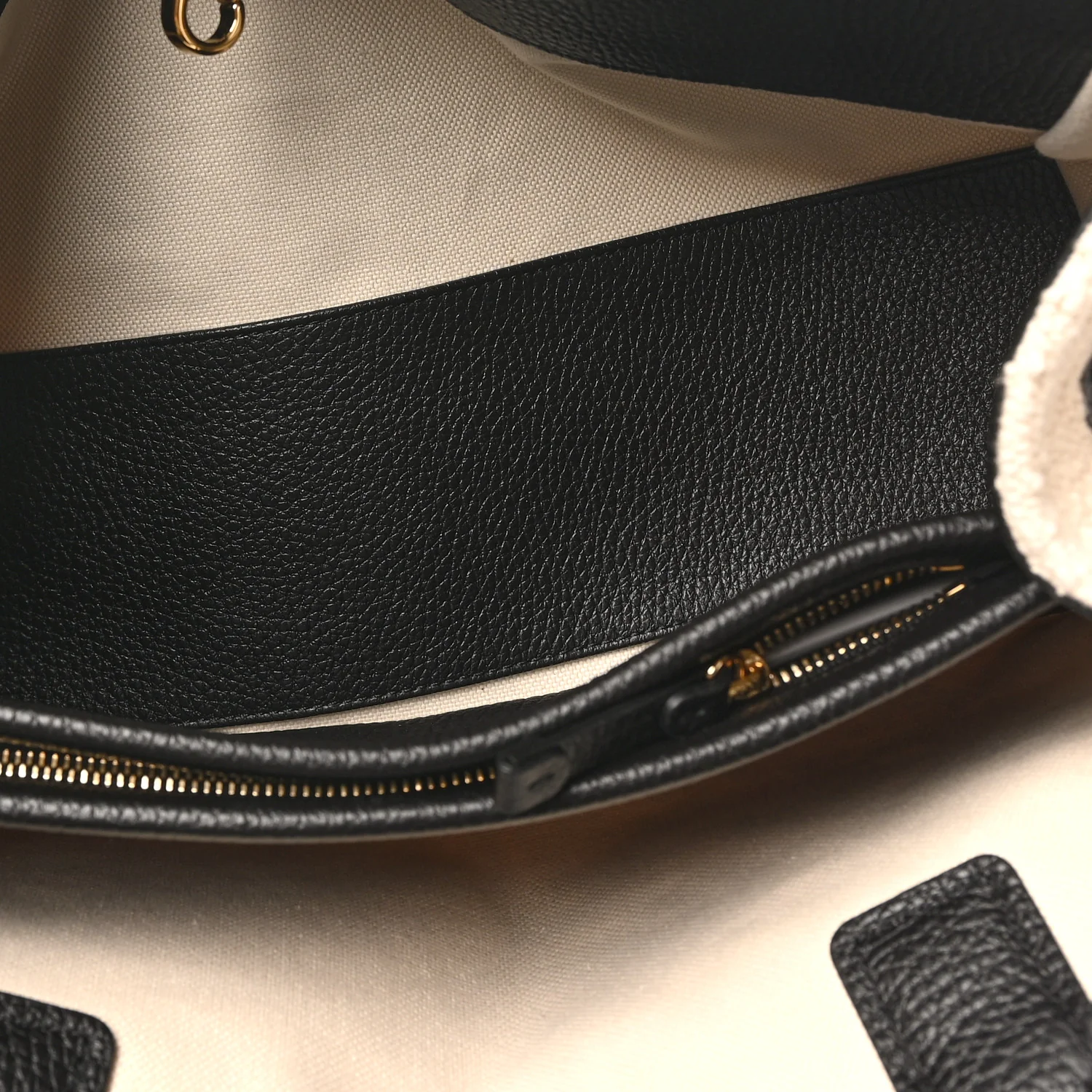 Grained Calfskin Boucle Urban Essentials Small Shopping Bag Black Ivory