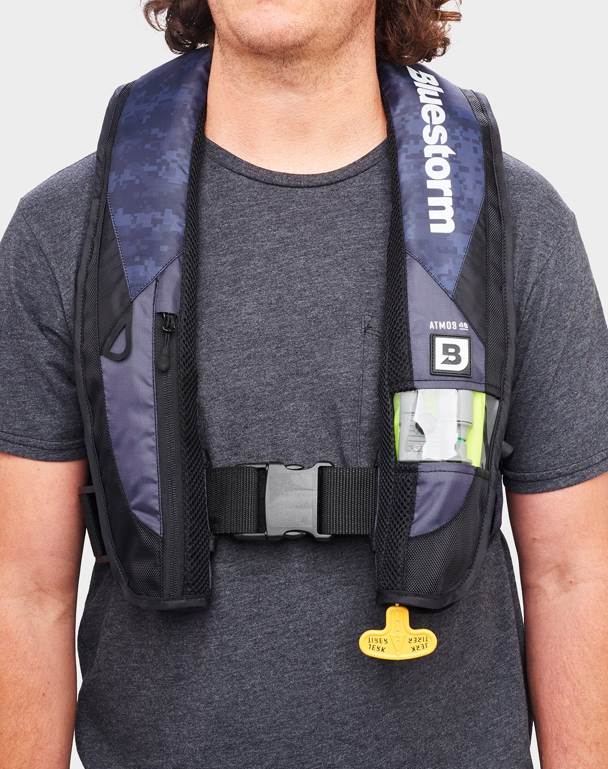 Atmos 40 Automatic/Manual Inflatable PFD Life Jacket for Adults | US Coast Guard Approved ( Max5 Camo) - Image 3