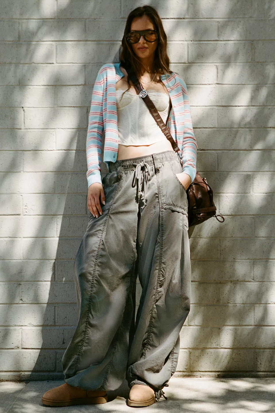 BDG Sunridge Mid-Rise Cargo Balloon Pants-Charcoal