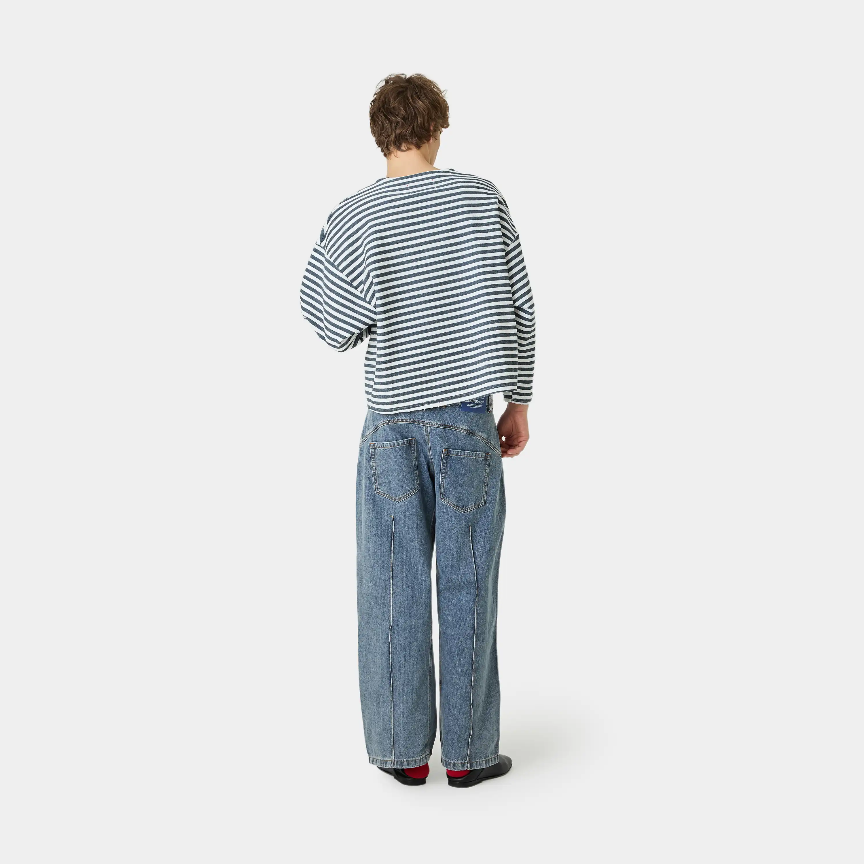 Sade Navy Reverse Crewneck