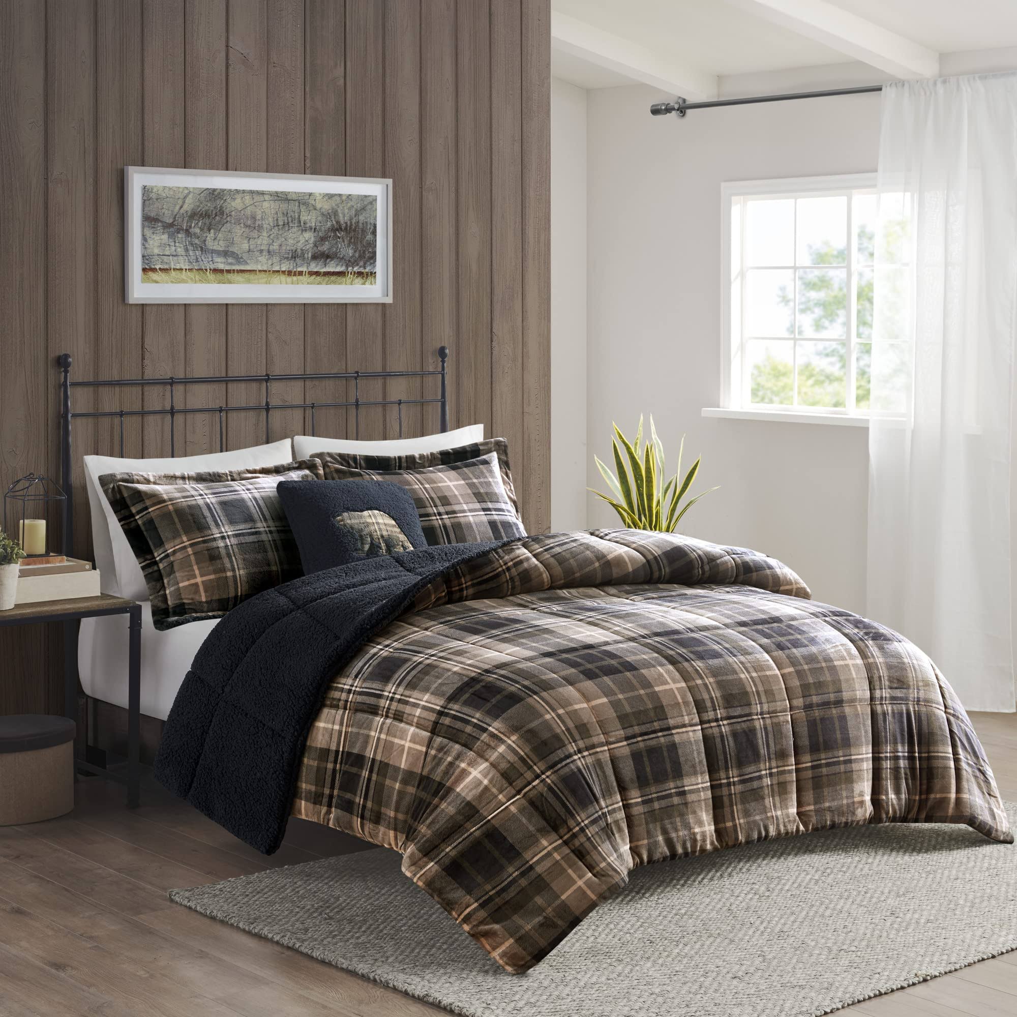 Woolrich - Alton Plush to Sherpa Down Alternative Comforter Set - Full/Queen - Brown/Black