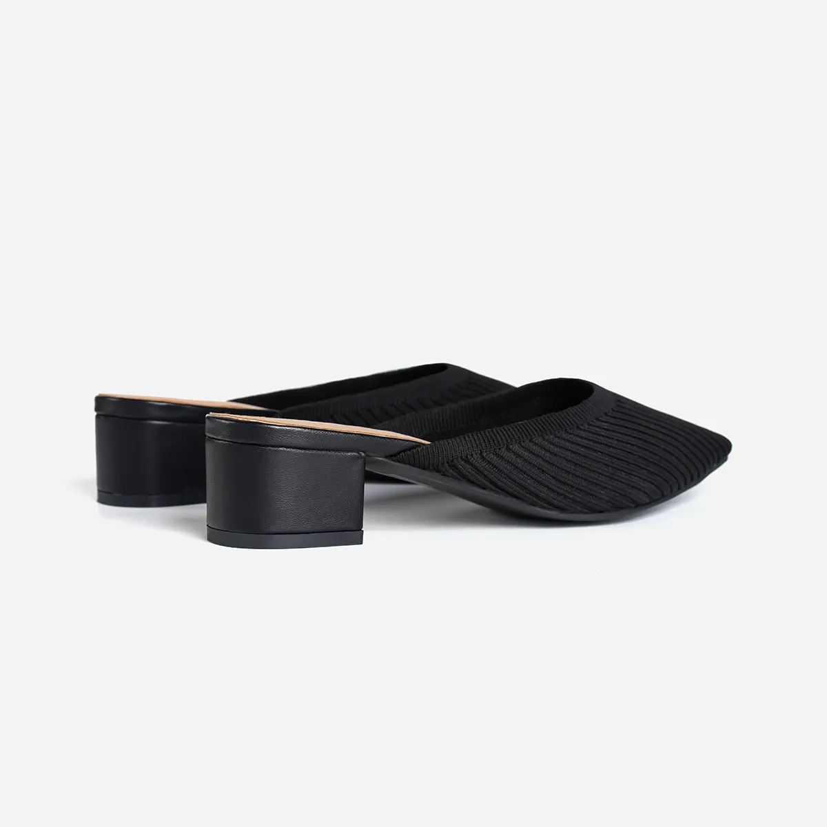 Mules à bout pointu pour femmes, chaussures plates respirantes en maille à enfiler