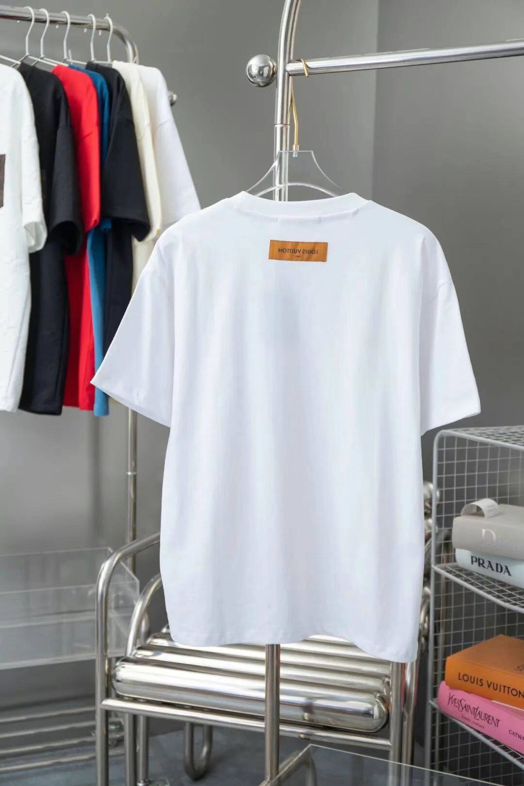 【LOUIS VUITTON 公式旗艦店】ルイヴィトン Tシャツ ご好評に付き再入荷！半袖Tシャツ