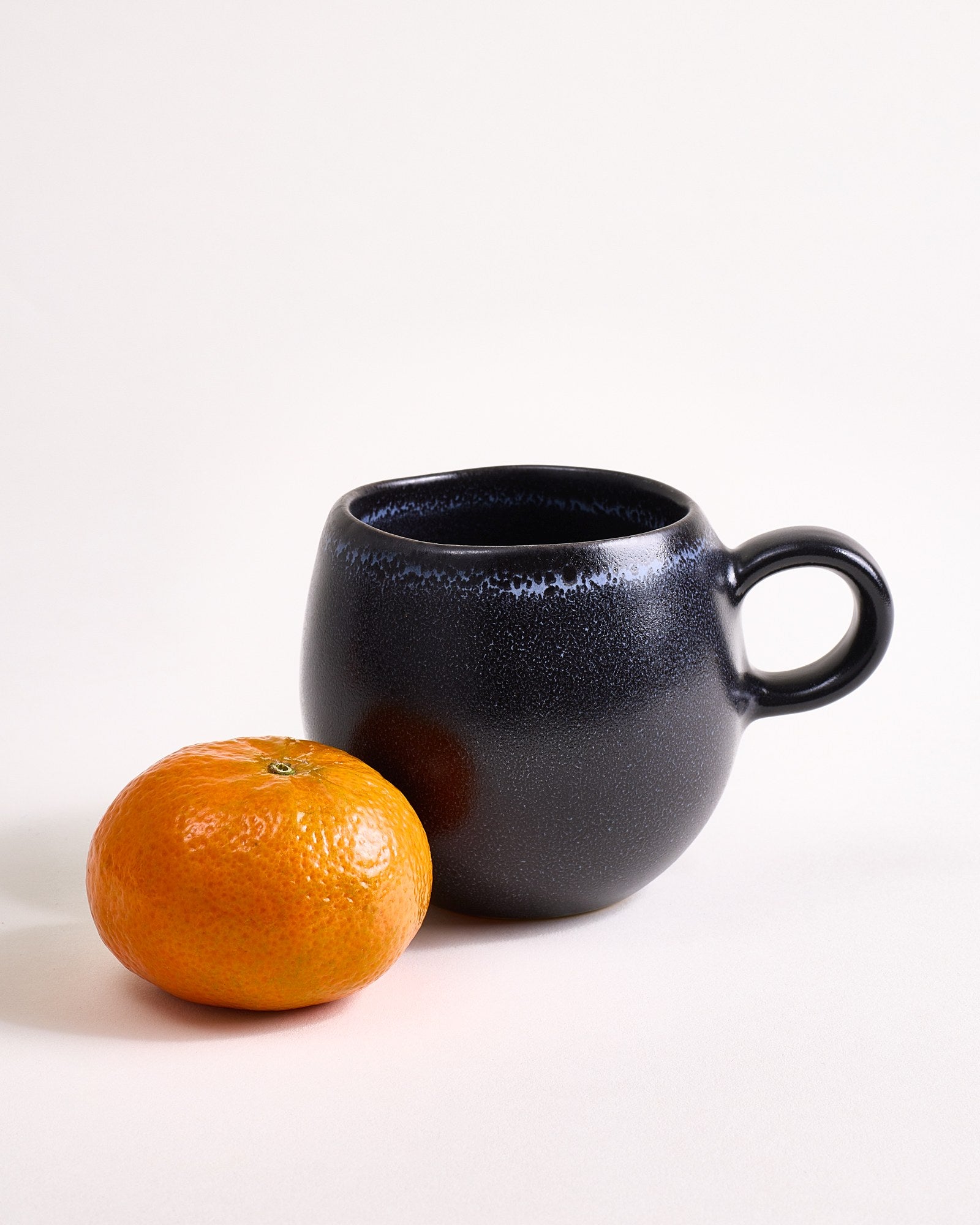 TURMALINA - SMALL MUG BLACK