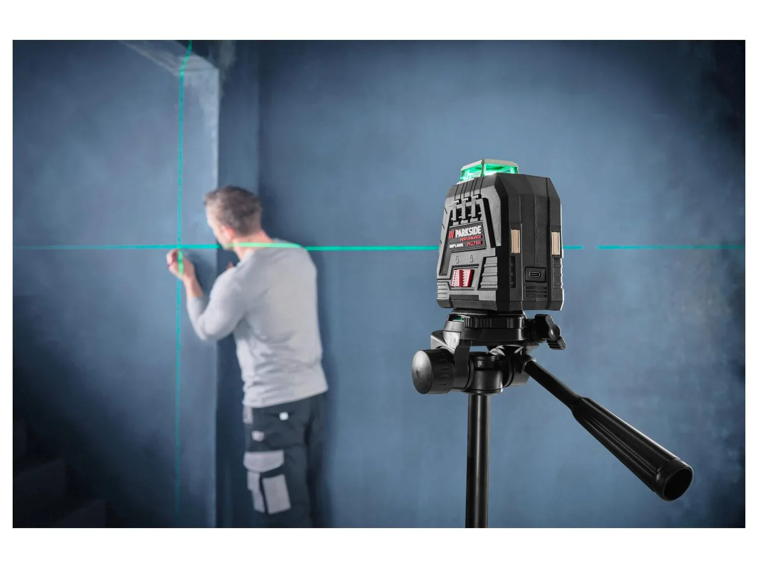 PARKSIDE PERFORMANCE Niveau laser en croix sans fil PKLLP 360 B3, vert, 20 m, 4 V