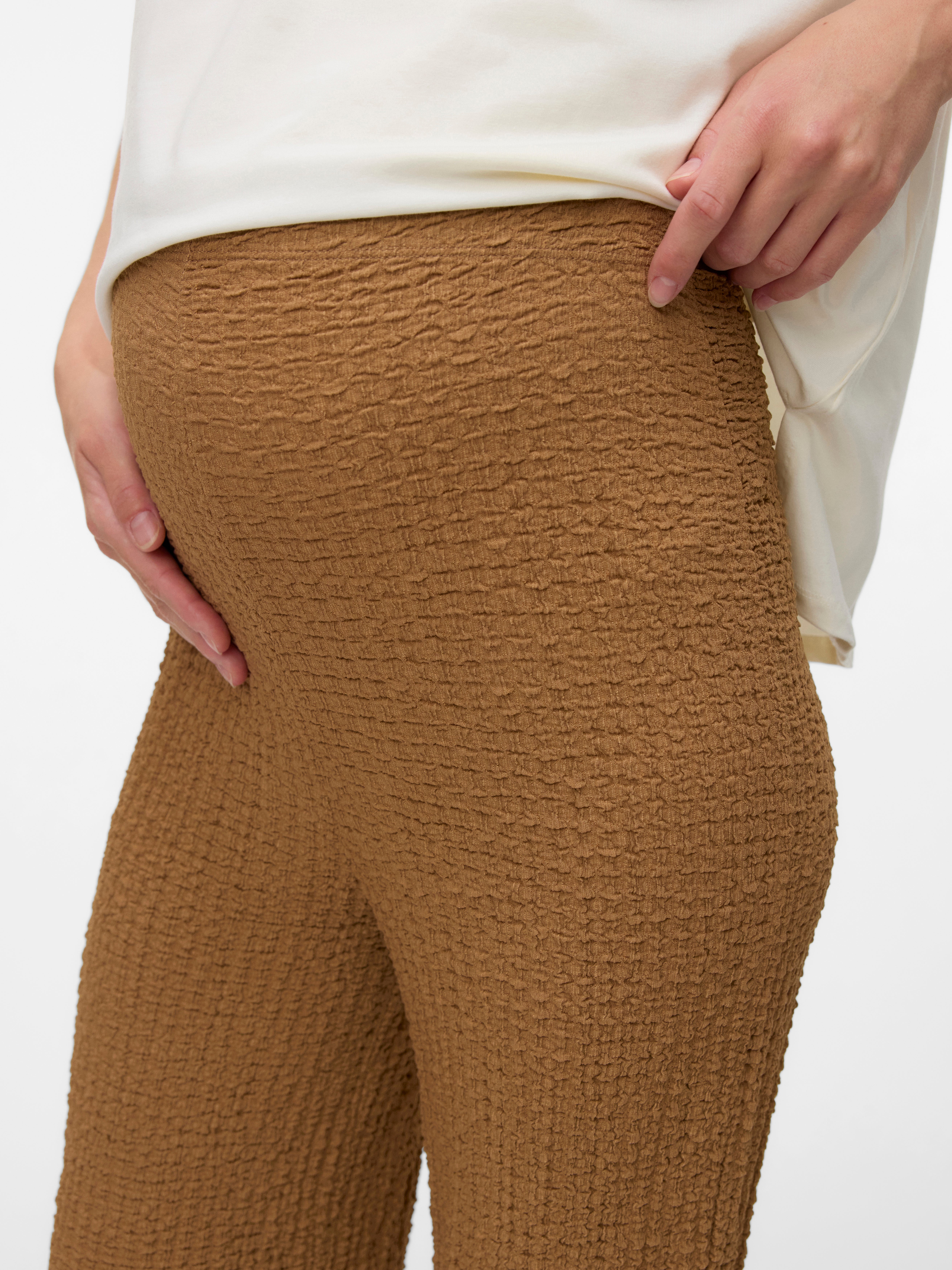 VERO MODA® Flared Fit High rise Trousers