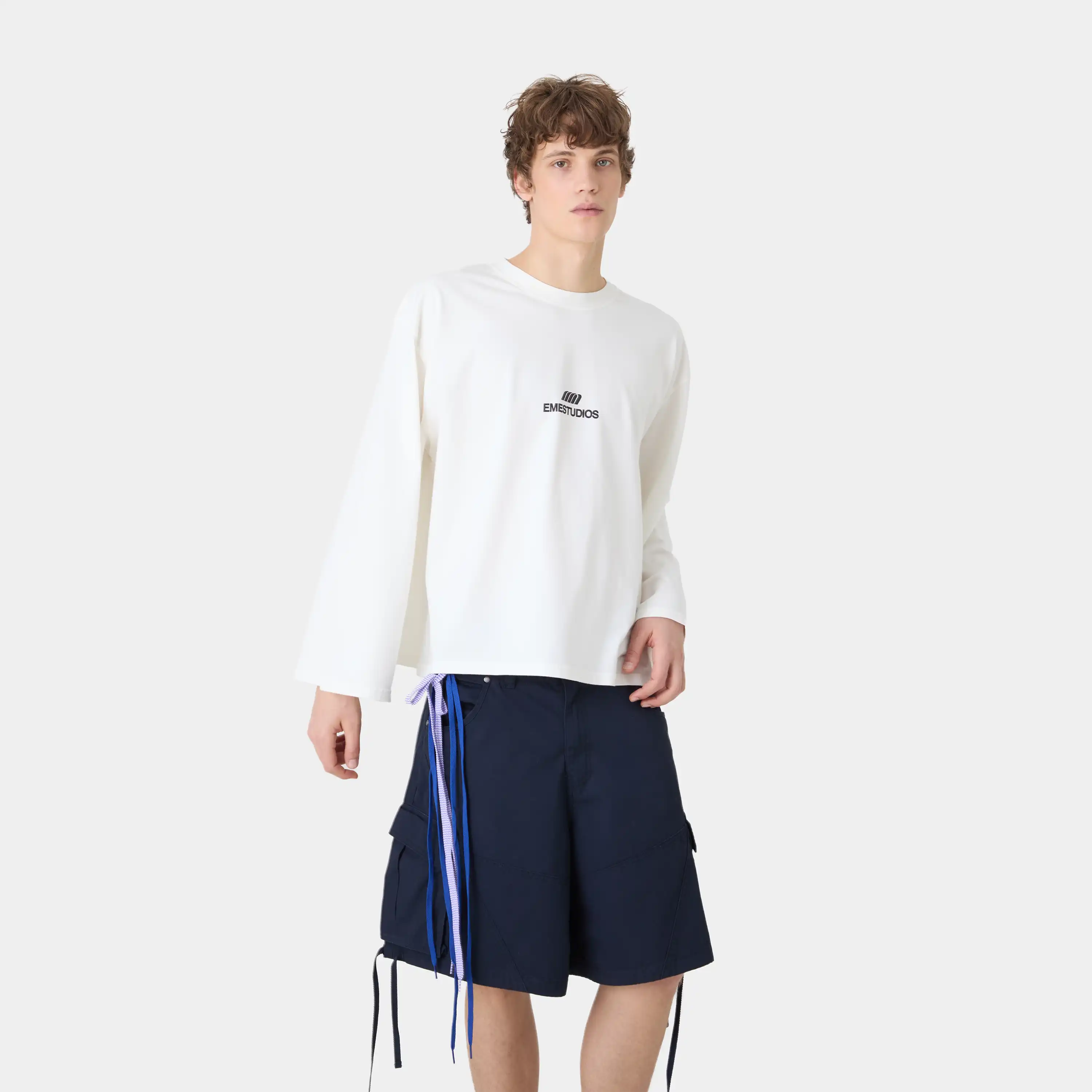 Uniform Pearl Long Sleeve