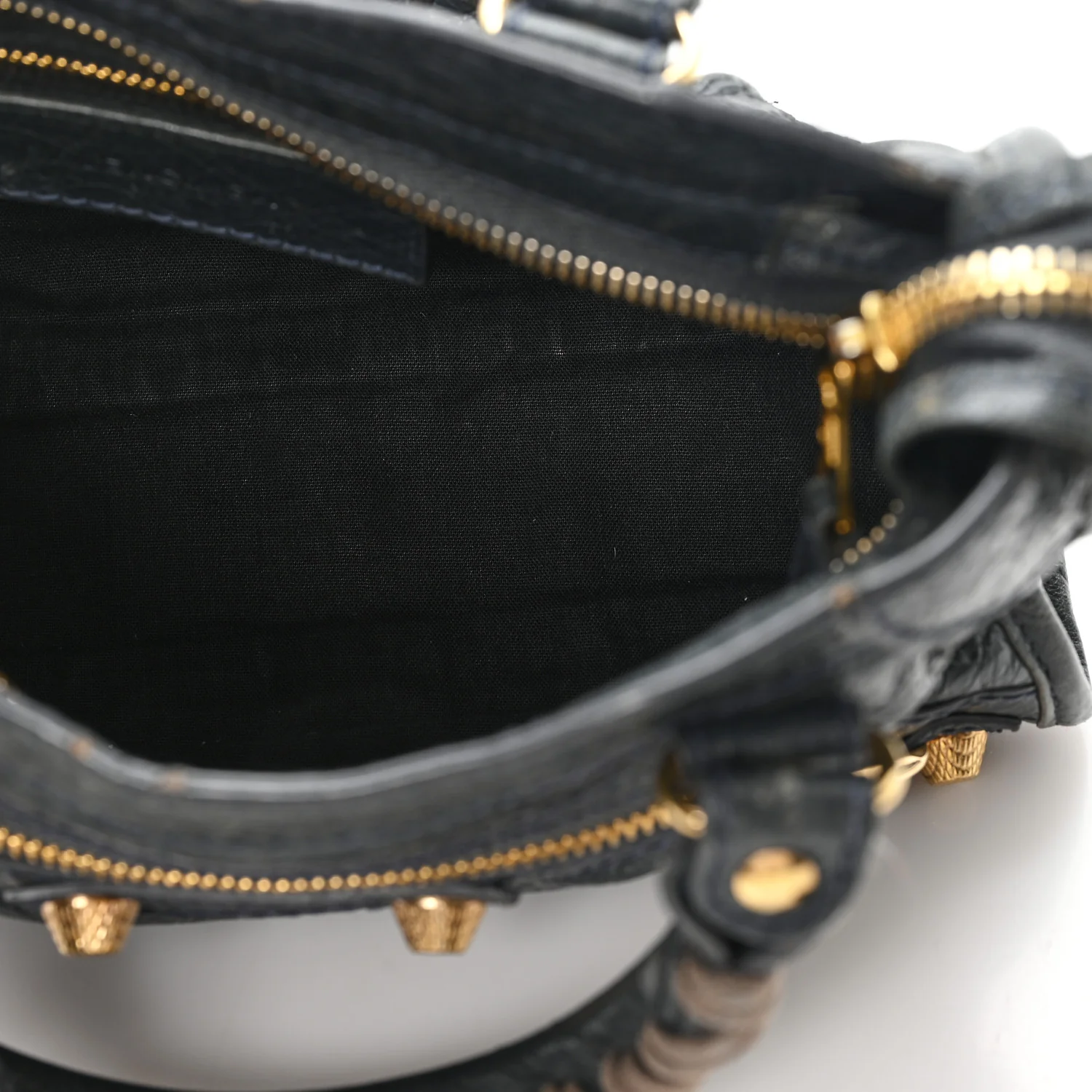 Agneau Giant 12 Gold Hardware Mini City Anthracite