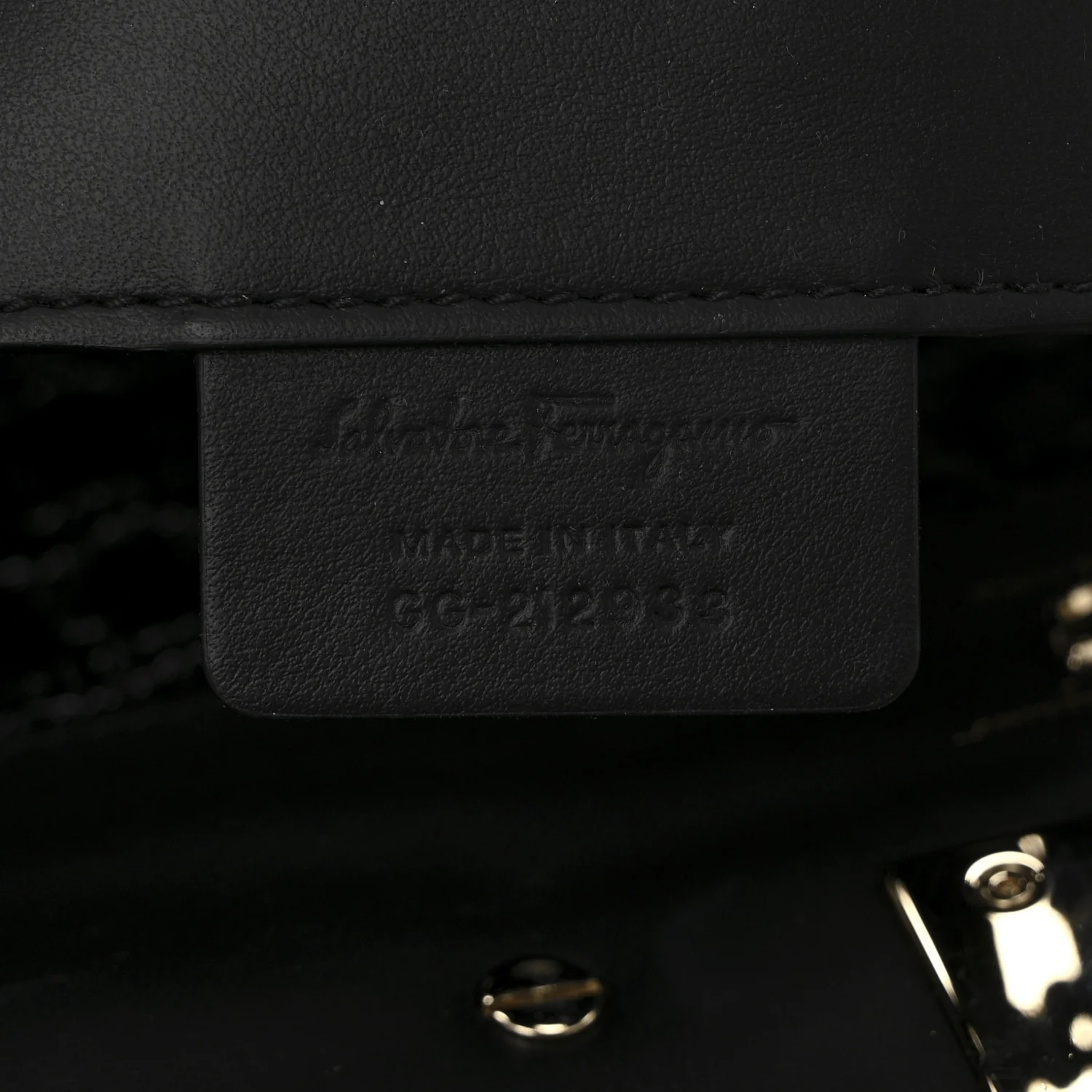 Raffia Calfskin The Studio Box Tote Black