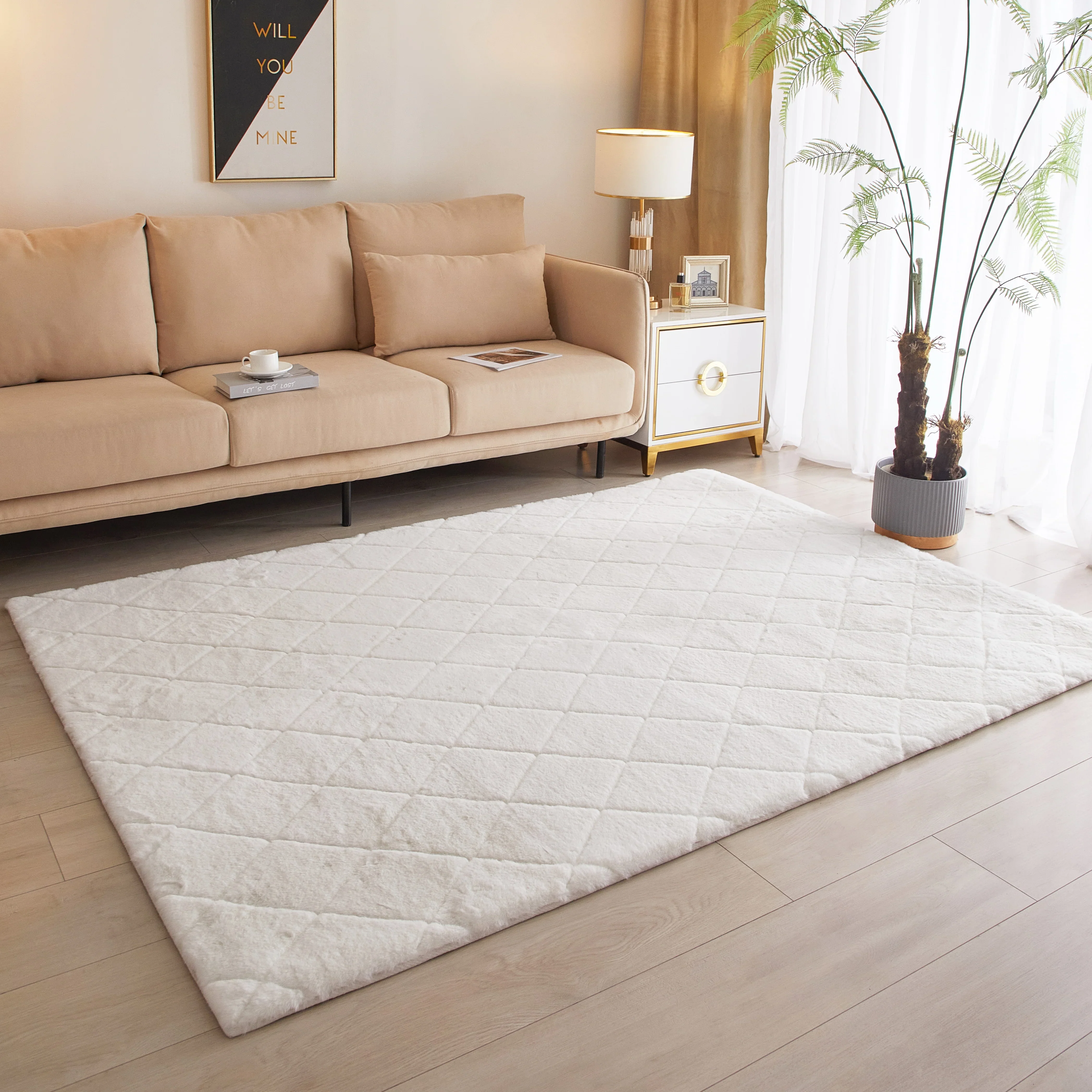 Better Homes & Gardens Diamond Faux Fur Bedroom Rug, Gray, 5'x7'