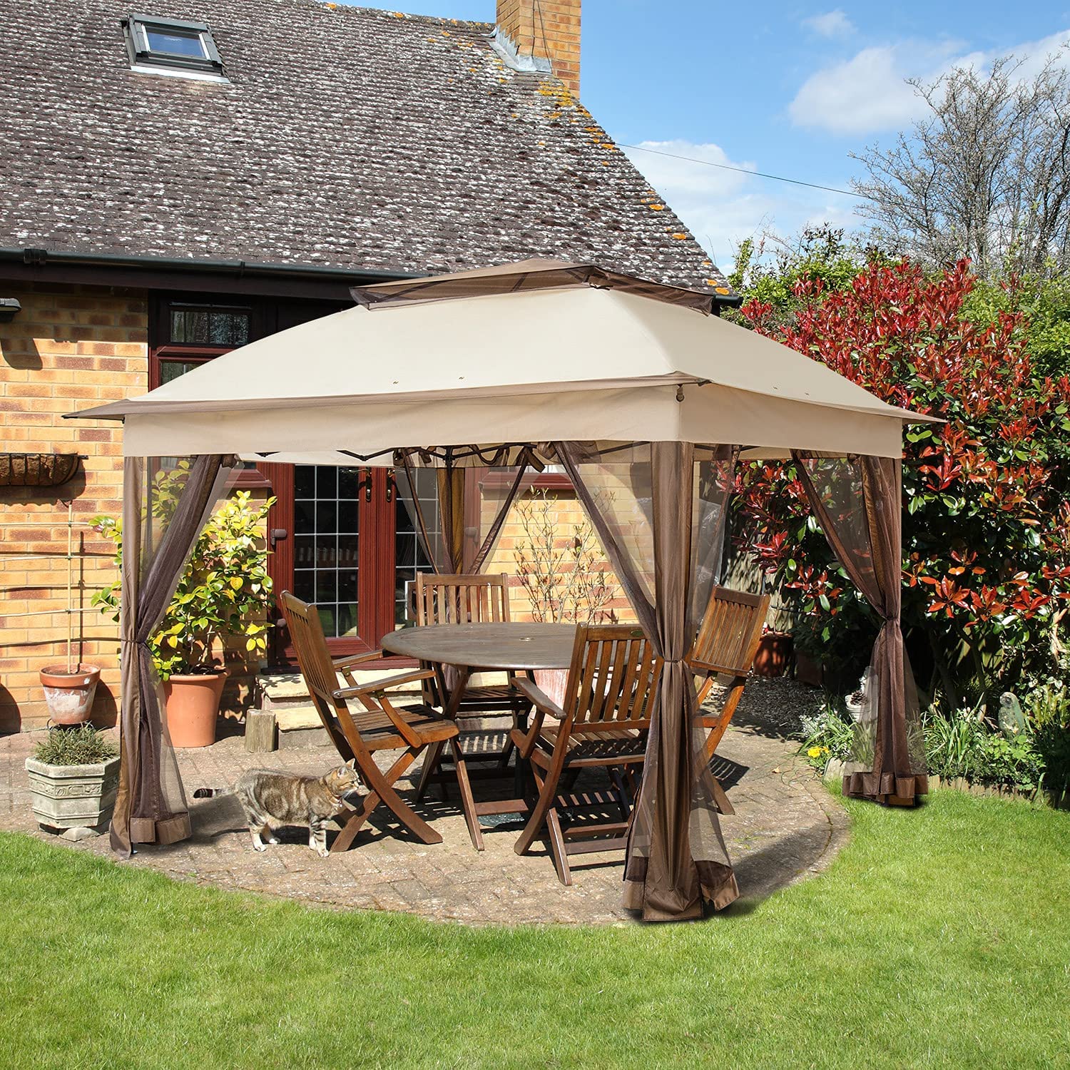 Tente de jardin instantanée pliante 11x11 avec moustiquaire, abri extérieur offrant 121 pieds carrés d'ombre par COOS BAY