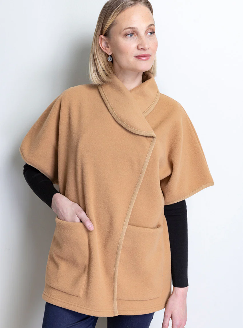 Cape femme beige douceur fabriquée en France