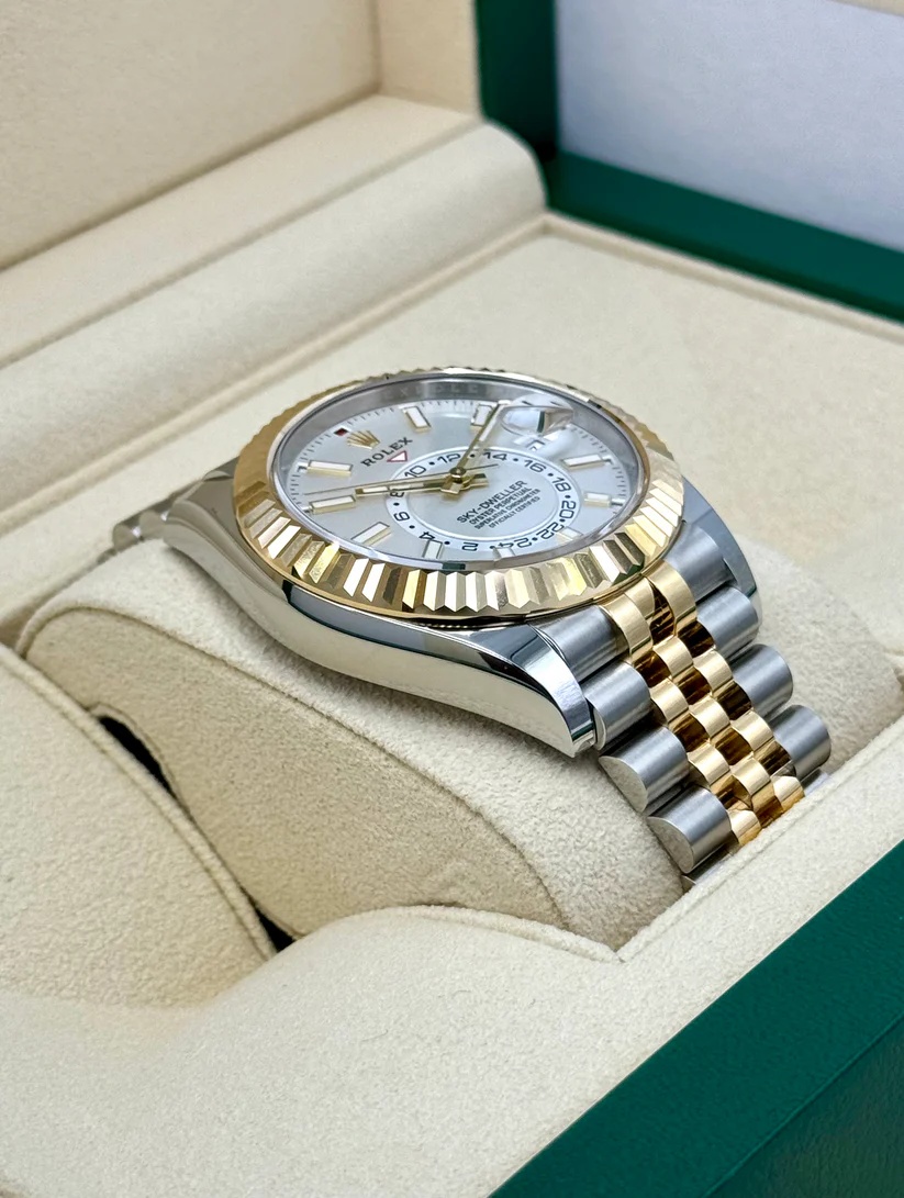 [Super Clone]RLX  Sky-Dweller 42mm Two-Tone Yellow Gold White Dial Jubilee - 336933 - New 2025