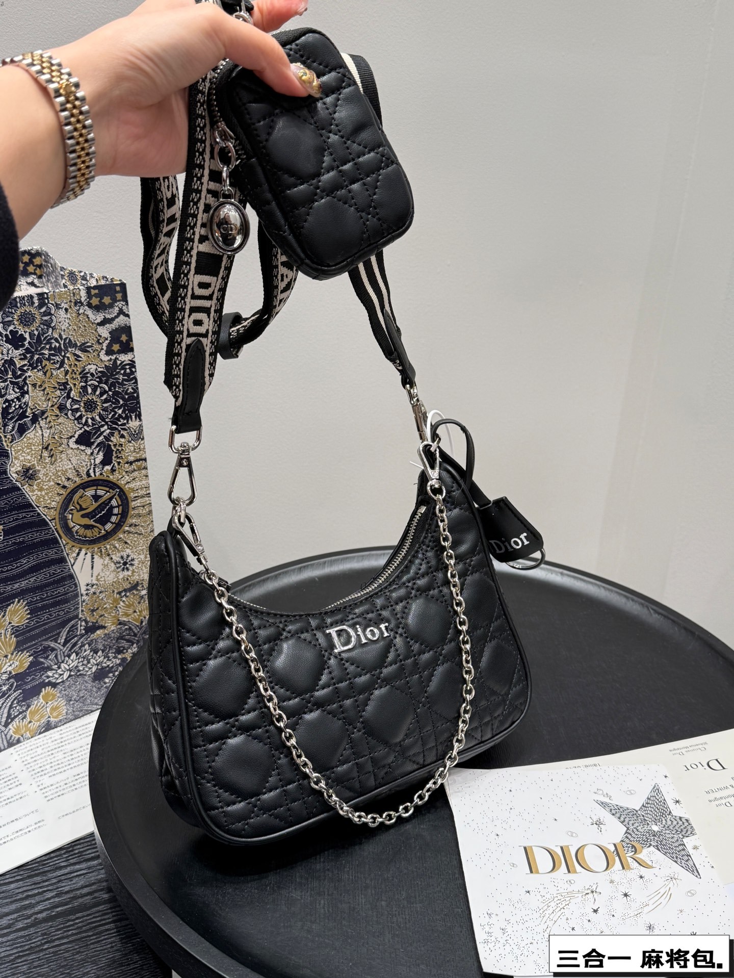 D new arrival chain hobo bag size: 23*17 cm
