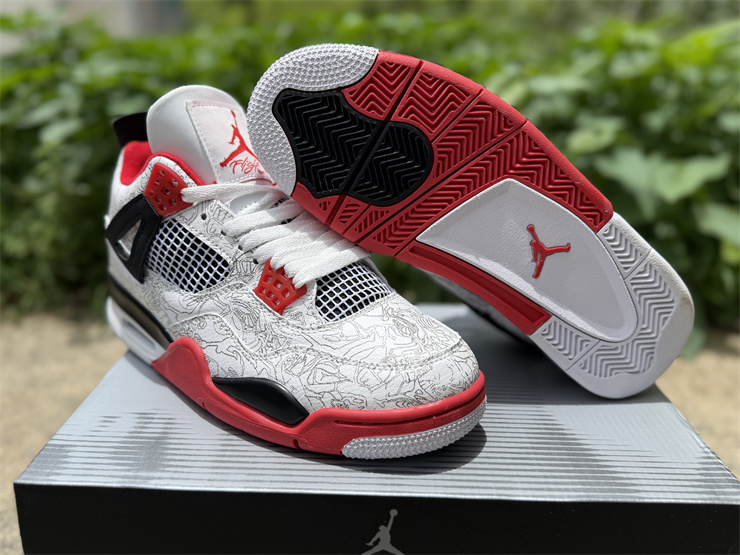Air Jordan 4