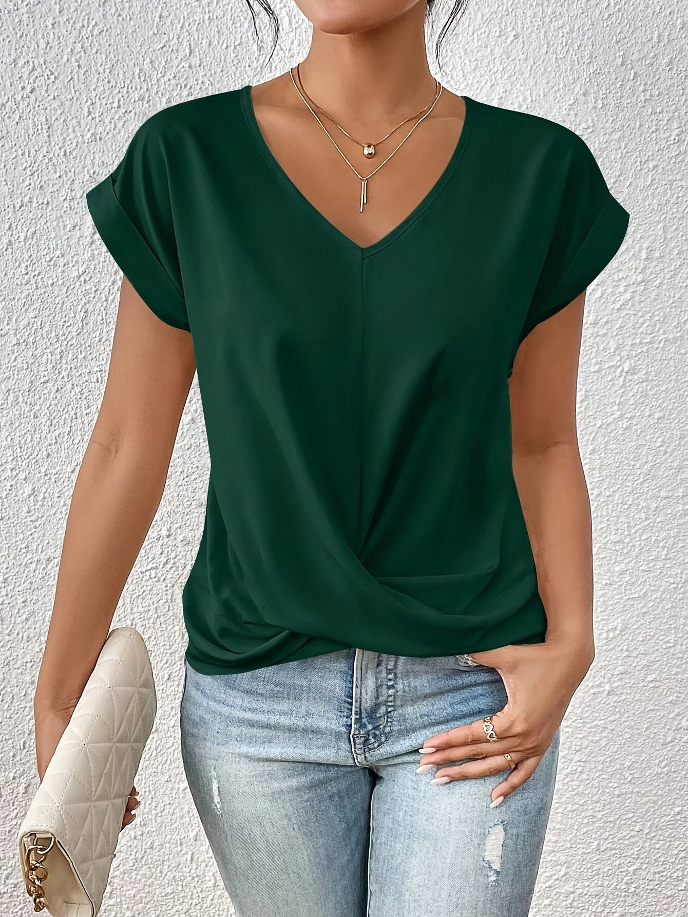 Cleo™ | T-shirt décontracté avec décolleté en cœur