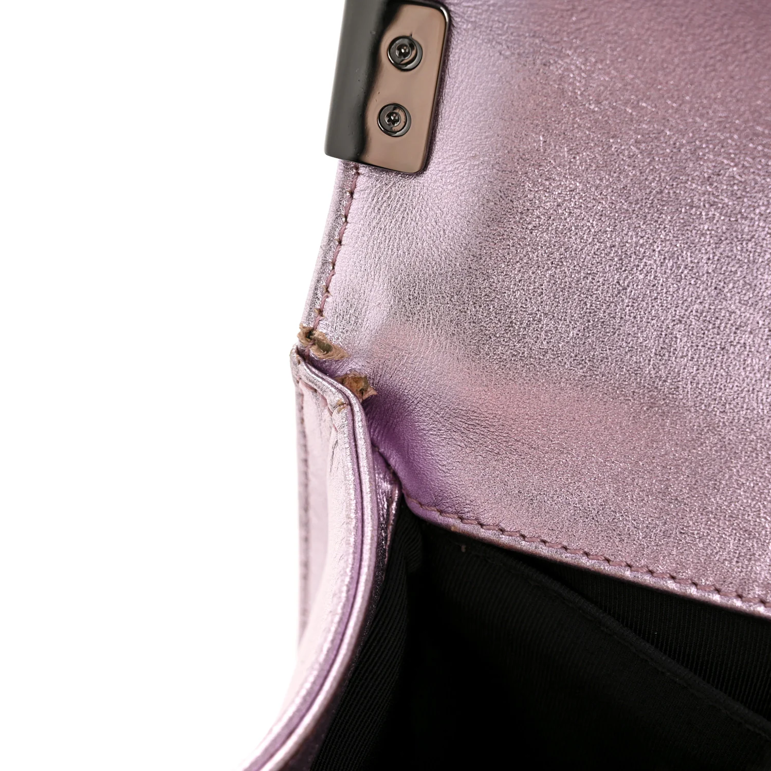 Metallic Patent Calfskin Quilted Medium Boy Flap Light Pink