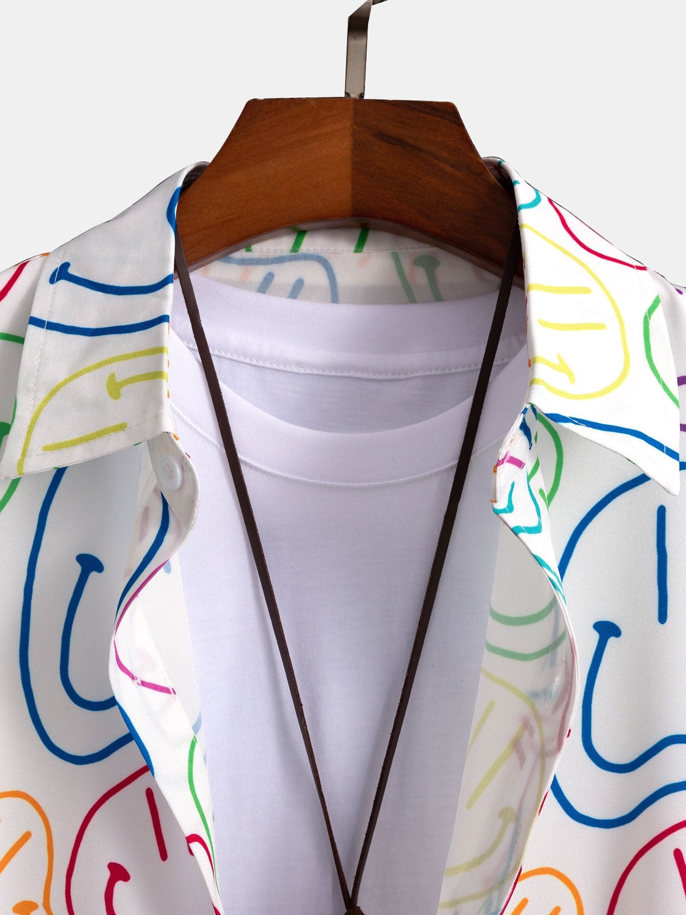 Chemise boutonnée à imprimé smiley coloré