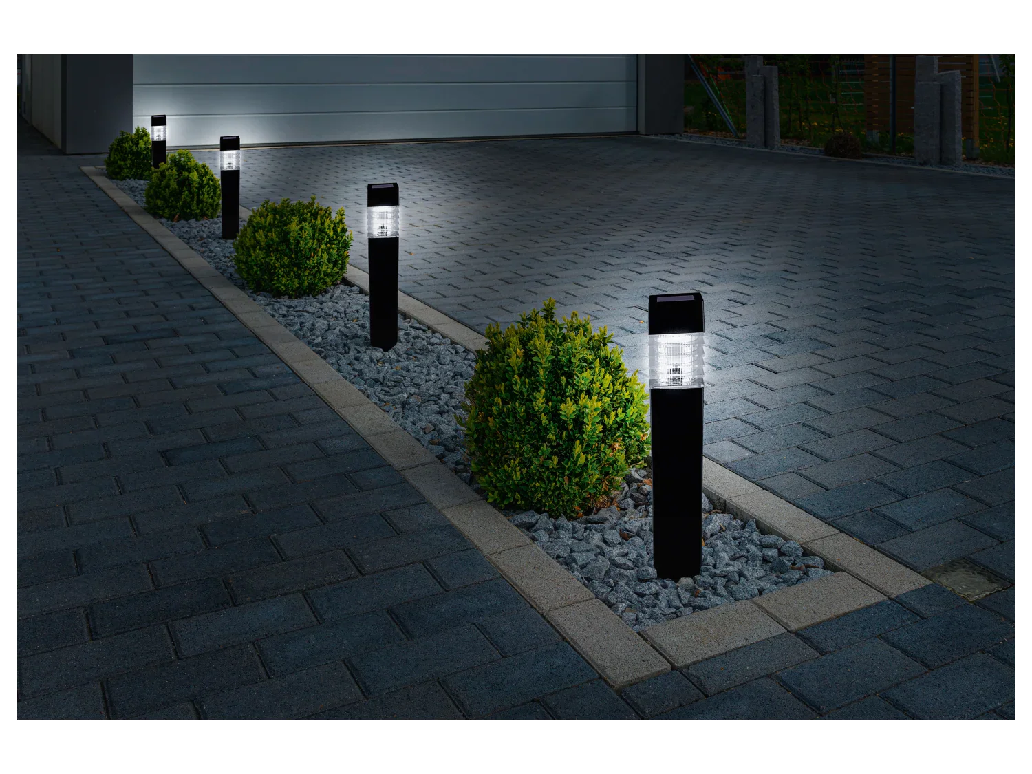 LIVARNO home Lot de 4 balises solaires  LED