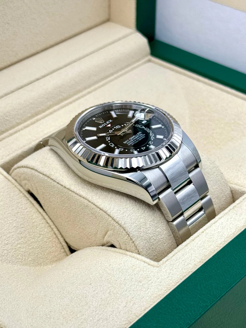 [Super Clone]RLX  Sky-Dweller 42mm Stainless Steel Black Dial Oyster - 336934