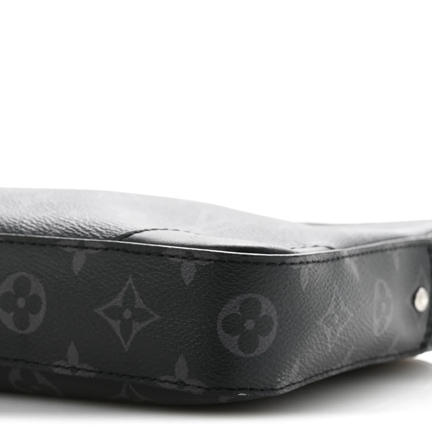Reverse Monogram Eclipse Trio Messenger