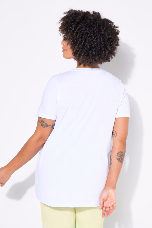 Half-sleeve rhinestone heart-eye T-shirt