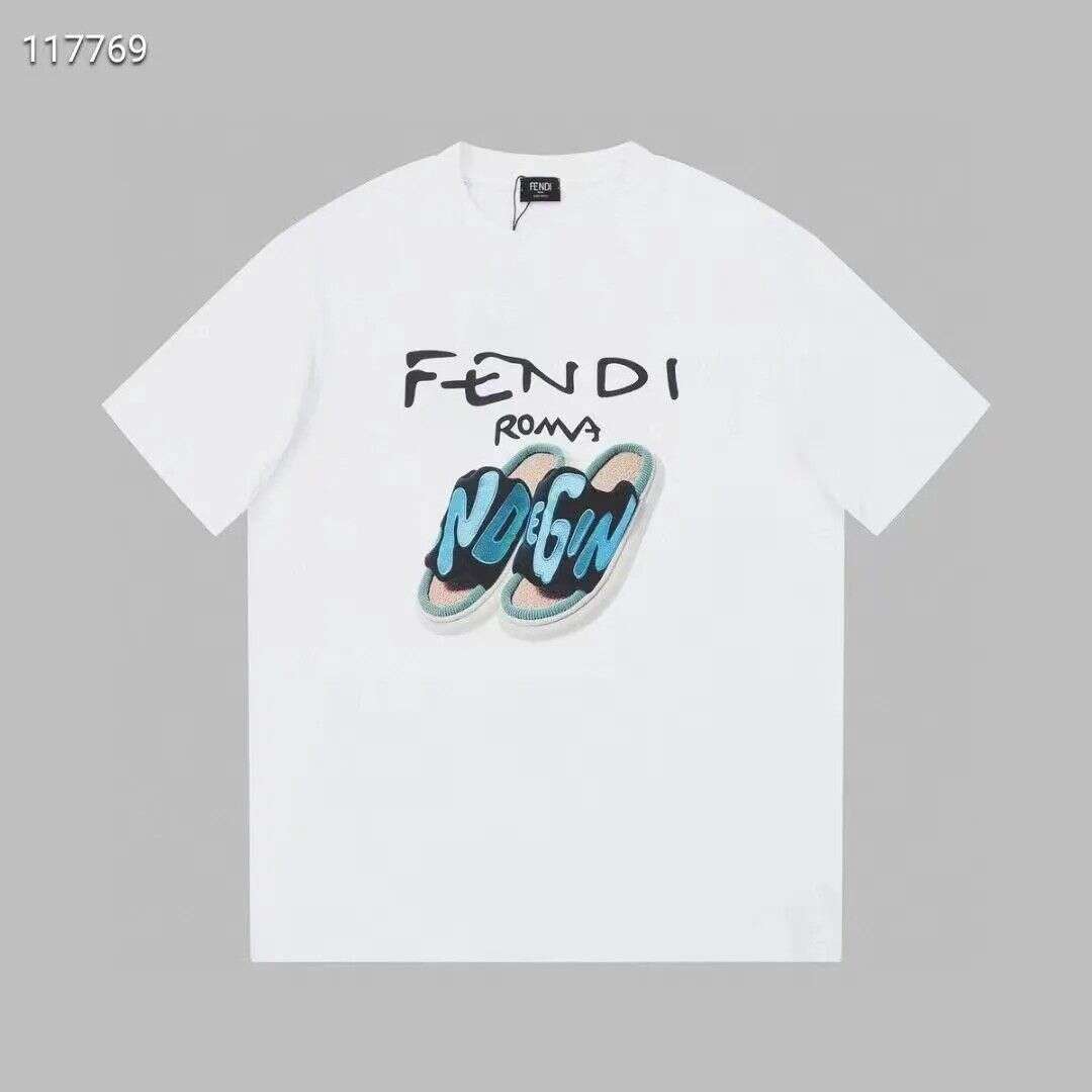 【FENDI公式旗艦店】フェンディ Tシャツ ご好評に付き再入荷！半袖Tシャツ