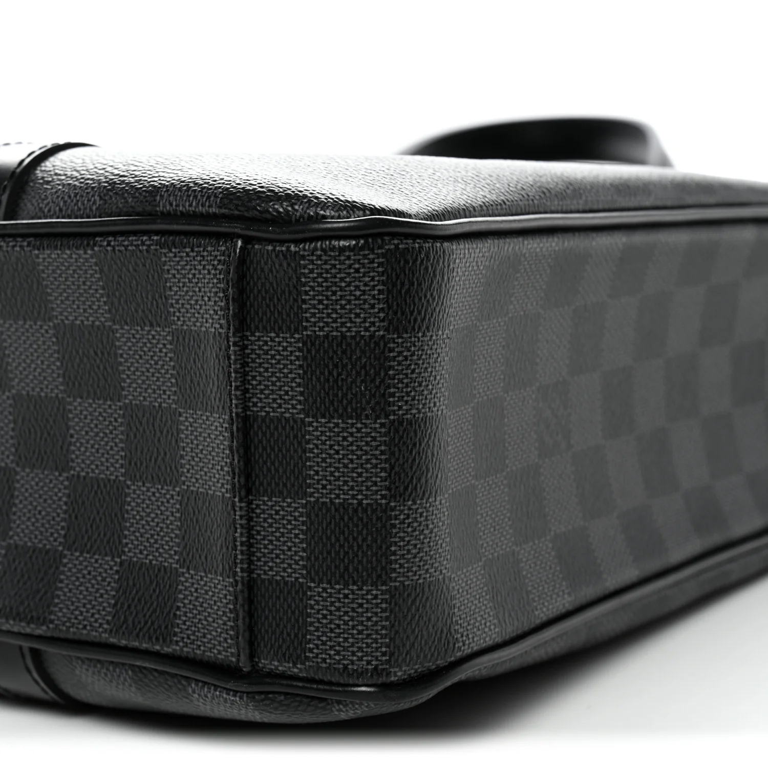 Damier Graphite Tadao