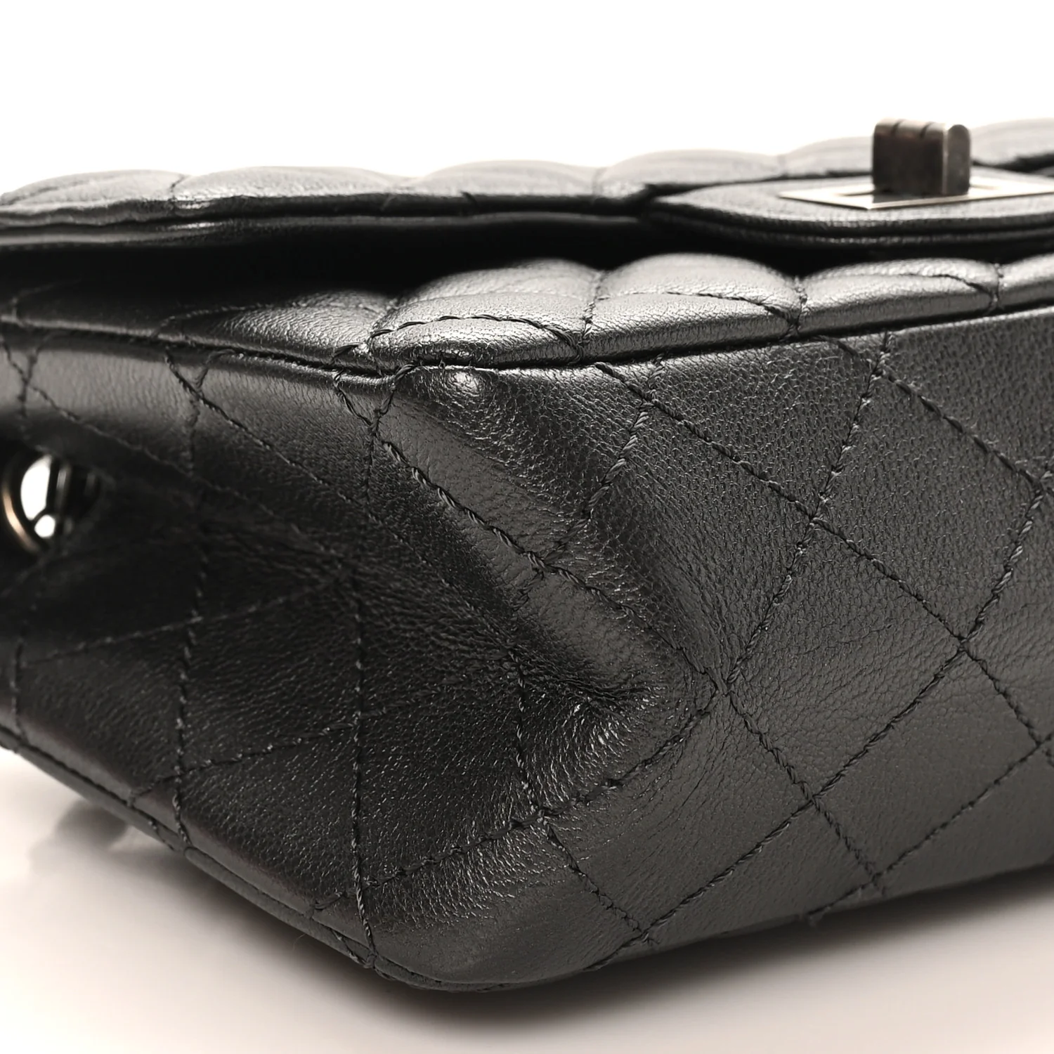 Metallic Sheepskin Quilted 2.55 Reissue Mini Flap Dark Silver