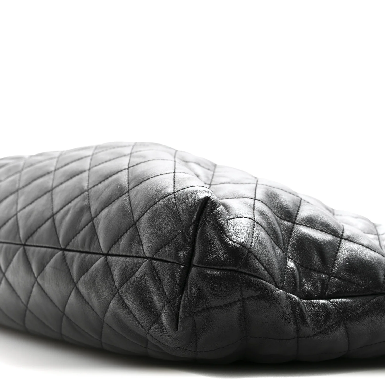 Lambskin Quilted Maxi Icare Shopping Tote Black