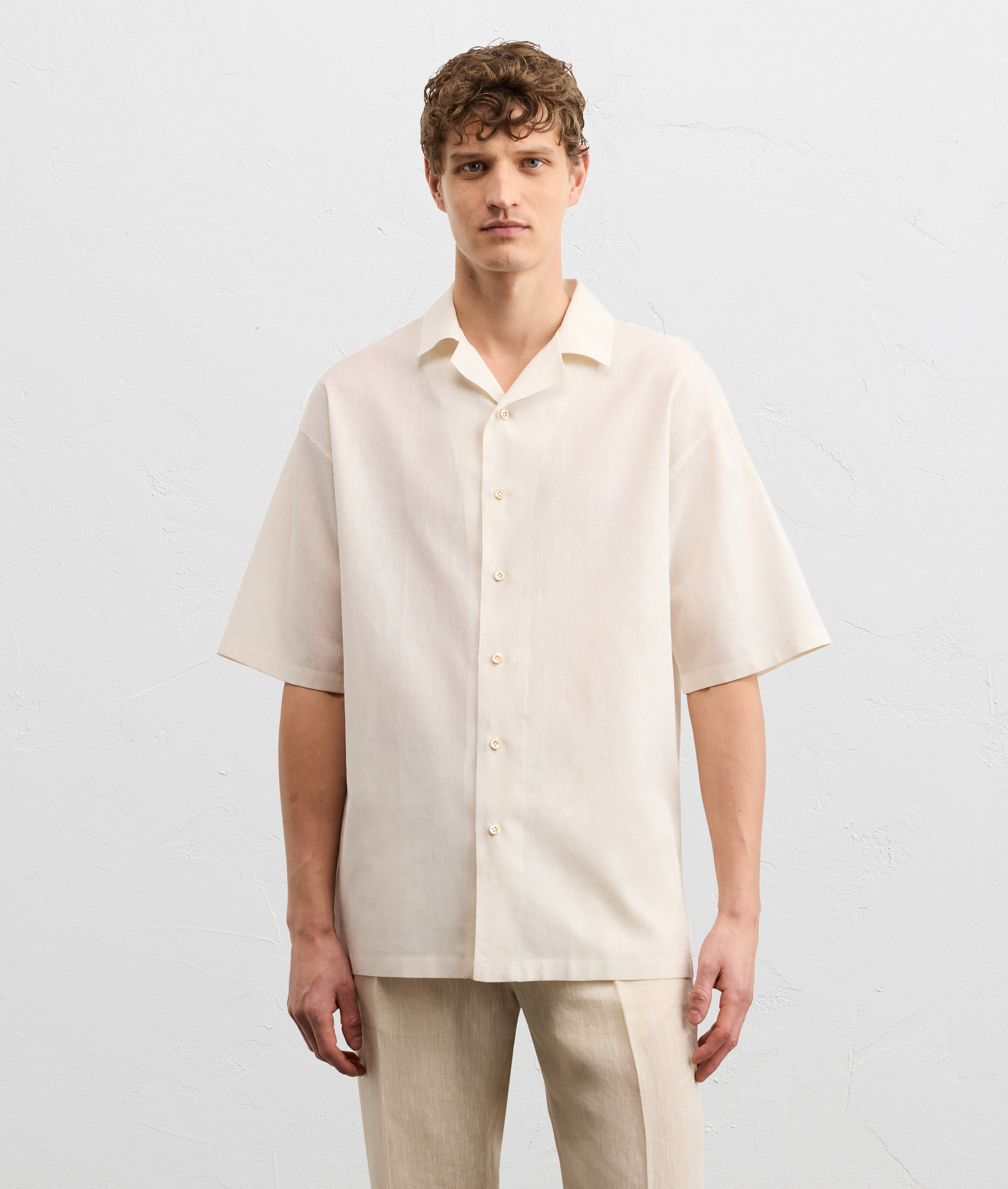 BEIGE LINEN AND COTTON SHIRT WITH A PANAREA COLLAR AND SHORT SLEEVES