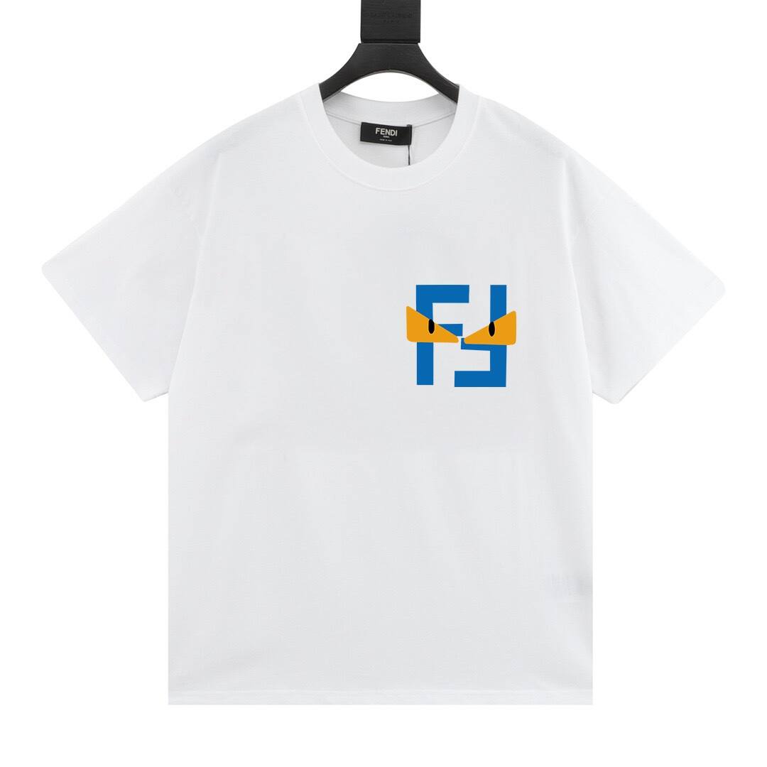 【FENDI】（フェンディ）【在庫あり】【即日出荷】半袖 男女兼用半袖Tシャツ