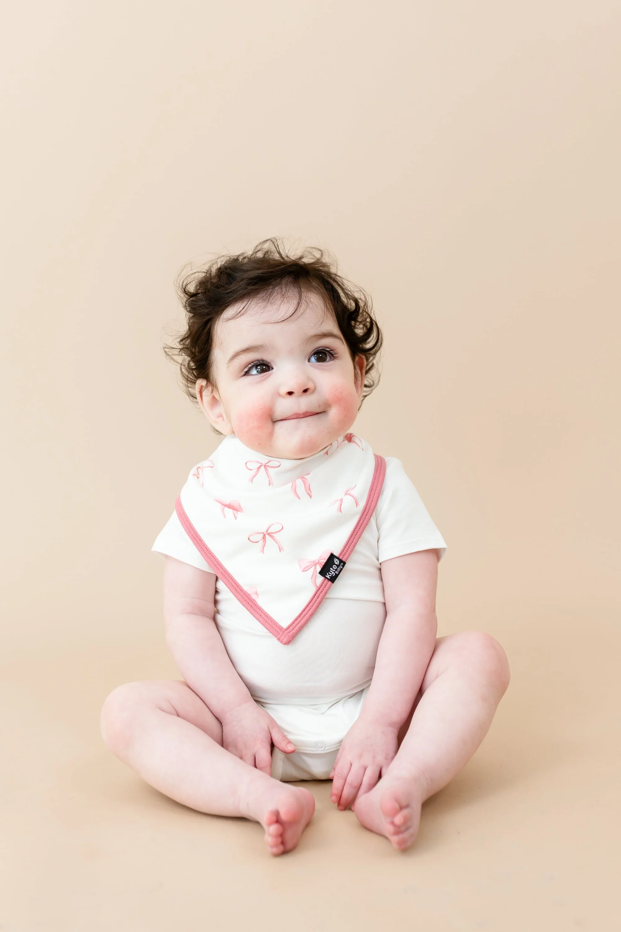 Bib in Bow