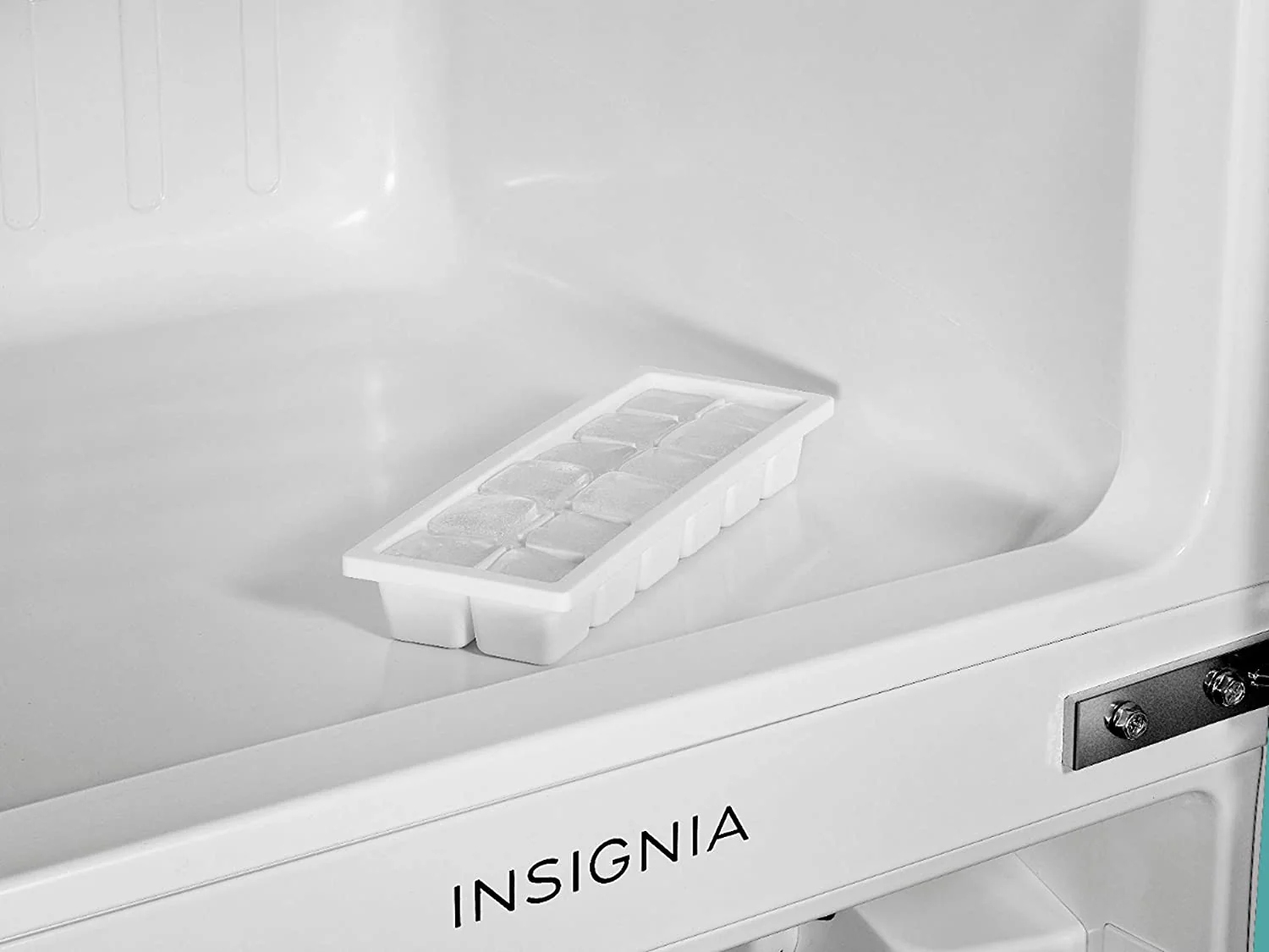 Mini-réfrigérateur rétro de 3,1 pi³ avec congélateur supérieur – Menthe fraîche