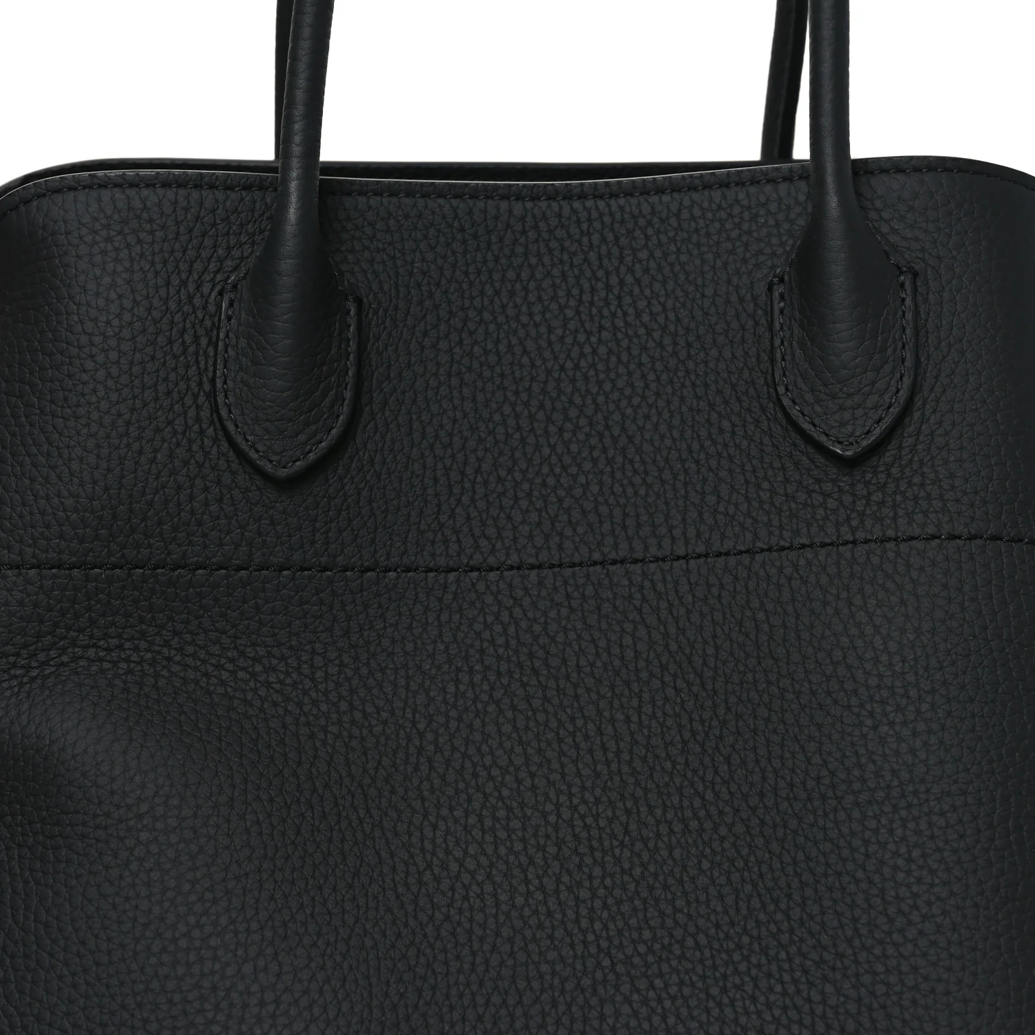 Matte Grained Calfskin Soft Margaux 15 Black