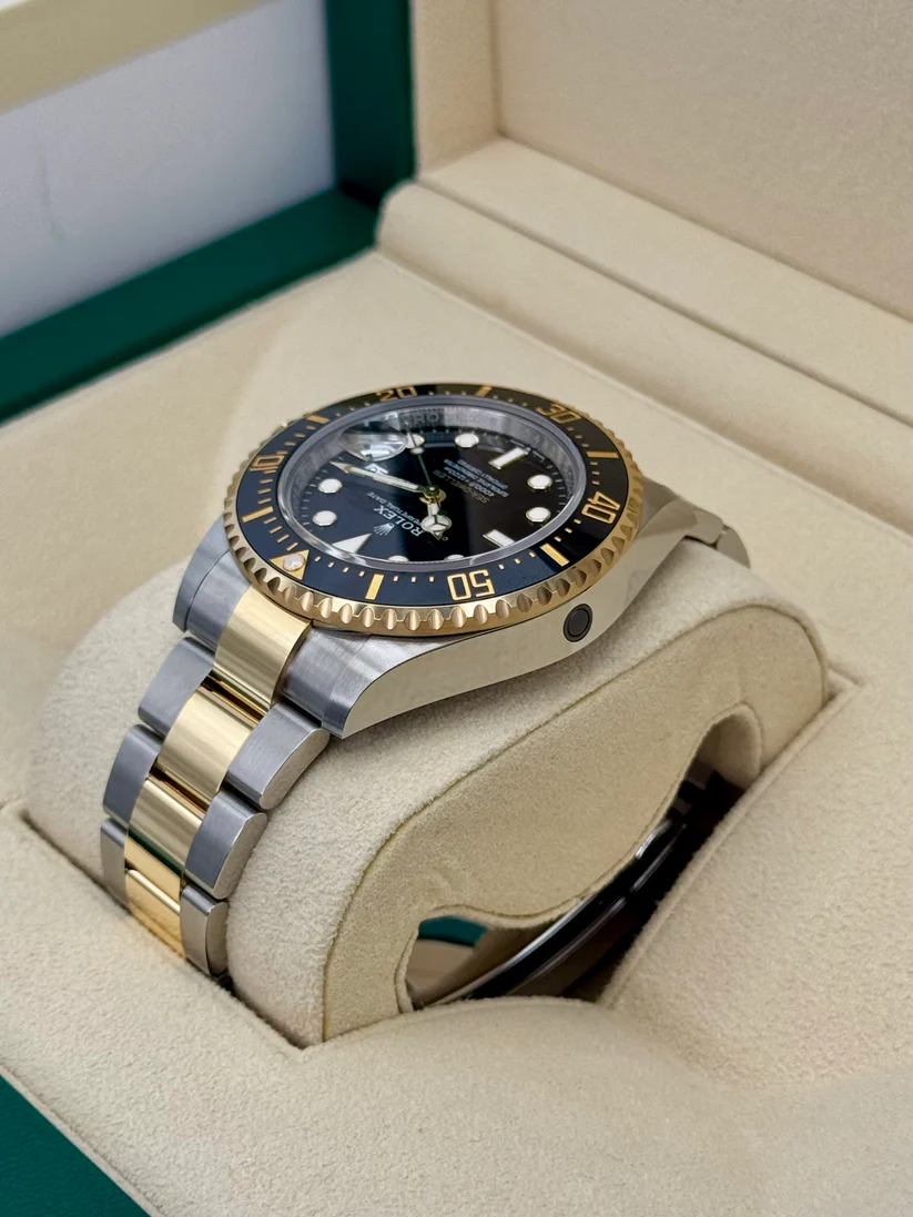 [Super Clone]Rolex Sea-Dweller 126603 Solid Gold & Oystersteel Black Dial Men’s Watch