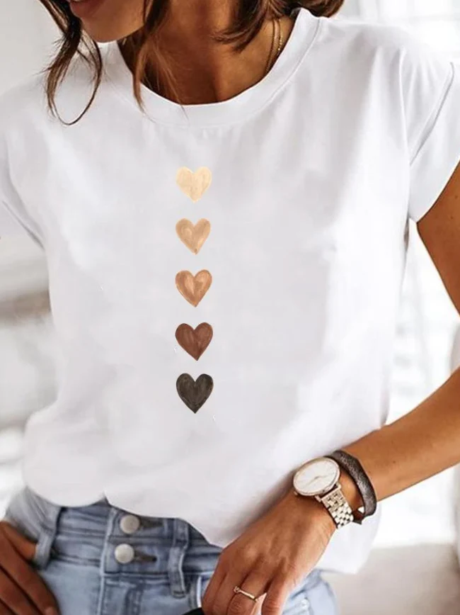 Océane Dubois | T-shirt stylé aux motifs d'été extravagants