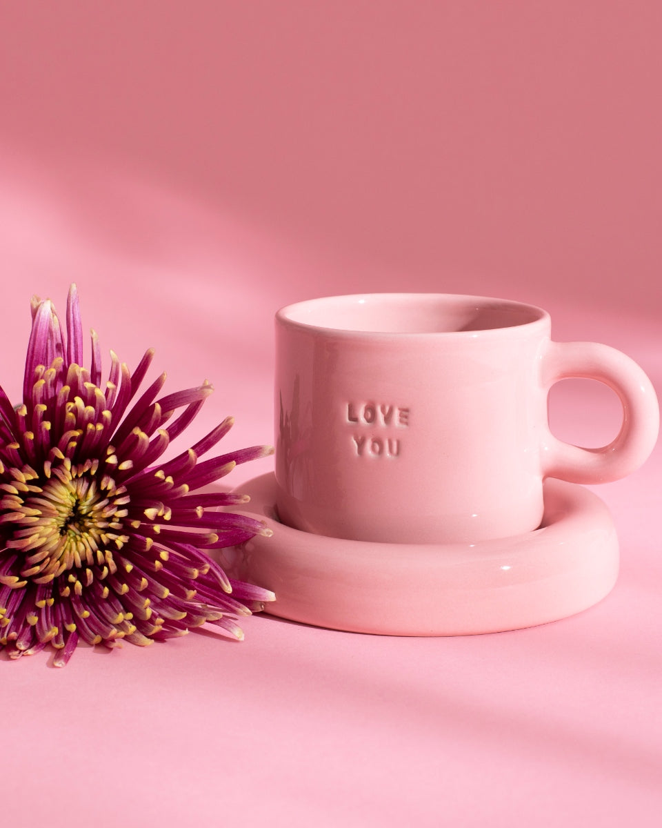 SEIA MUG & SAUCER LOVE PINK