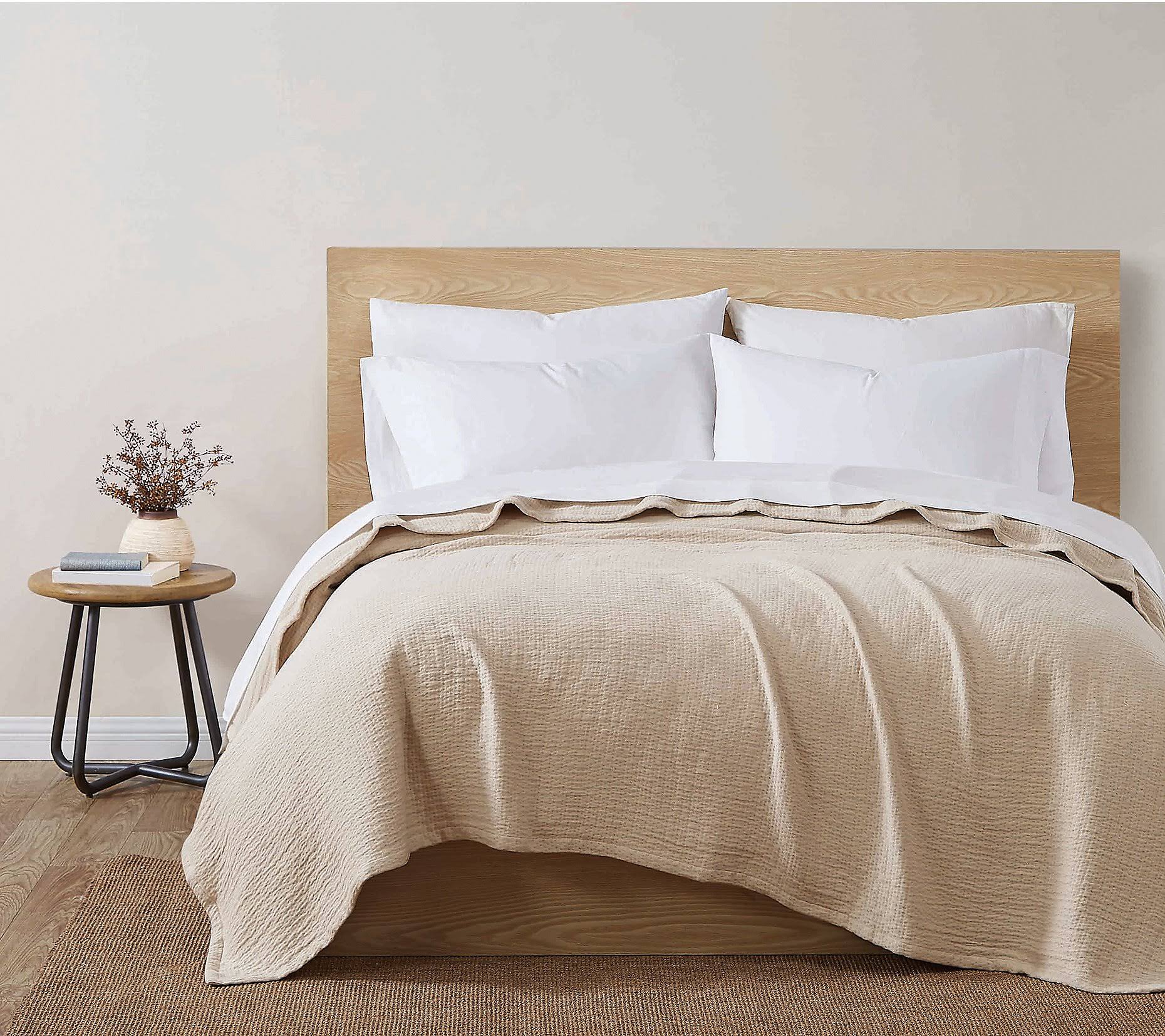 Under The Canopy Matelasse Blanket - Taupe - Size: Twin XL