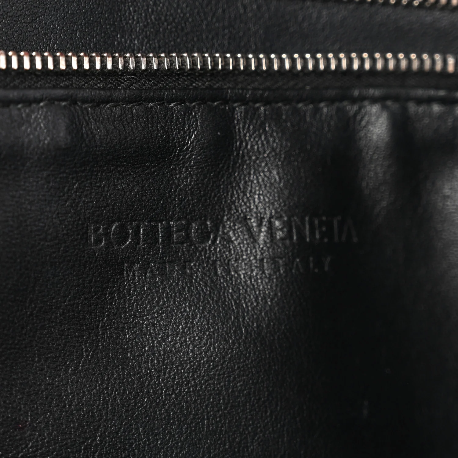Nappa Intrecciato Small Jodie Hobo Black