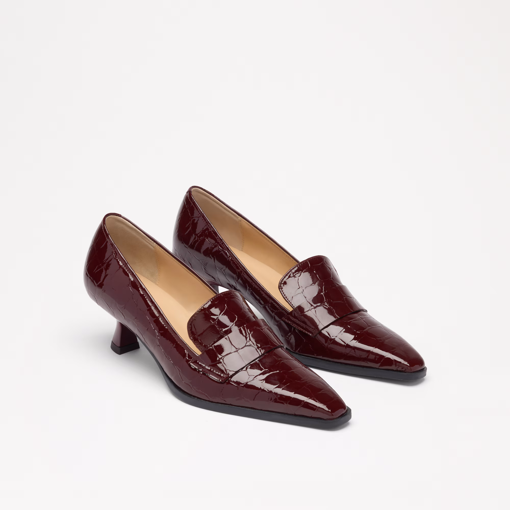 Totter<br>Snipped Toe Heeled Loafer