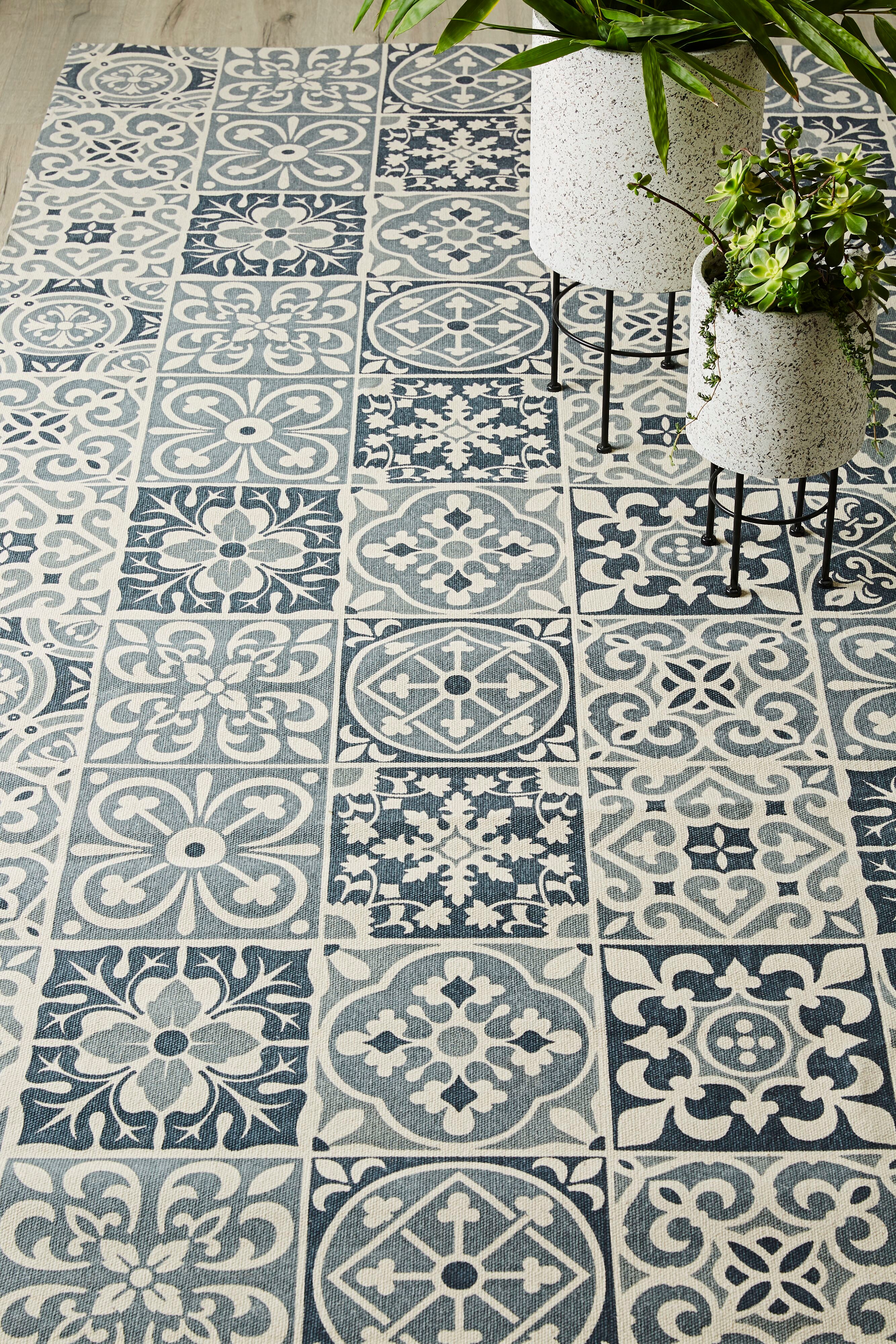 Carrelage Tile Hand Woven Grey And Soft Blue Rug 300x240cm