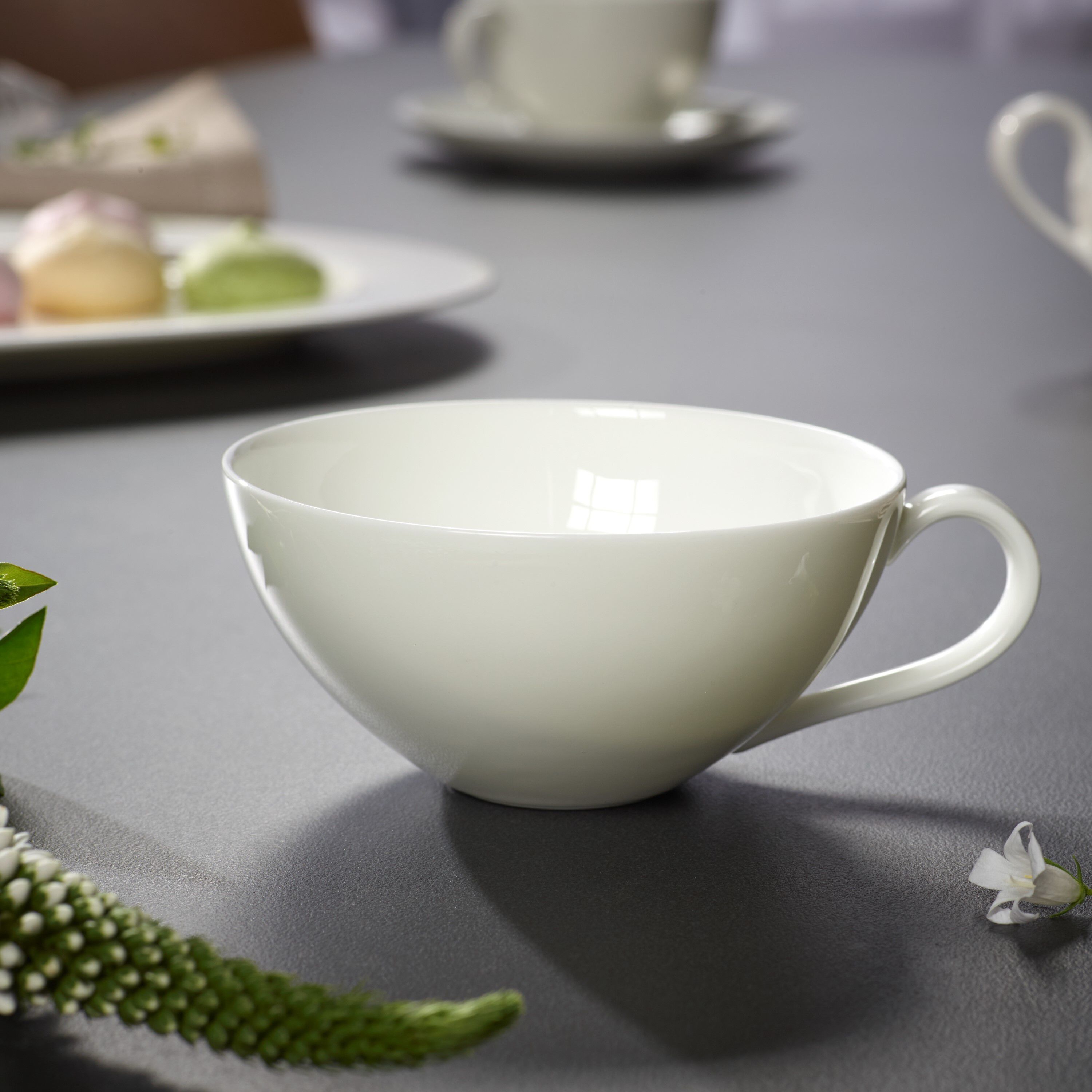 Anmut Coffee/ Tea Cup - White, 4.8 oz, Premium Bone Porcelain