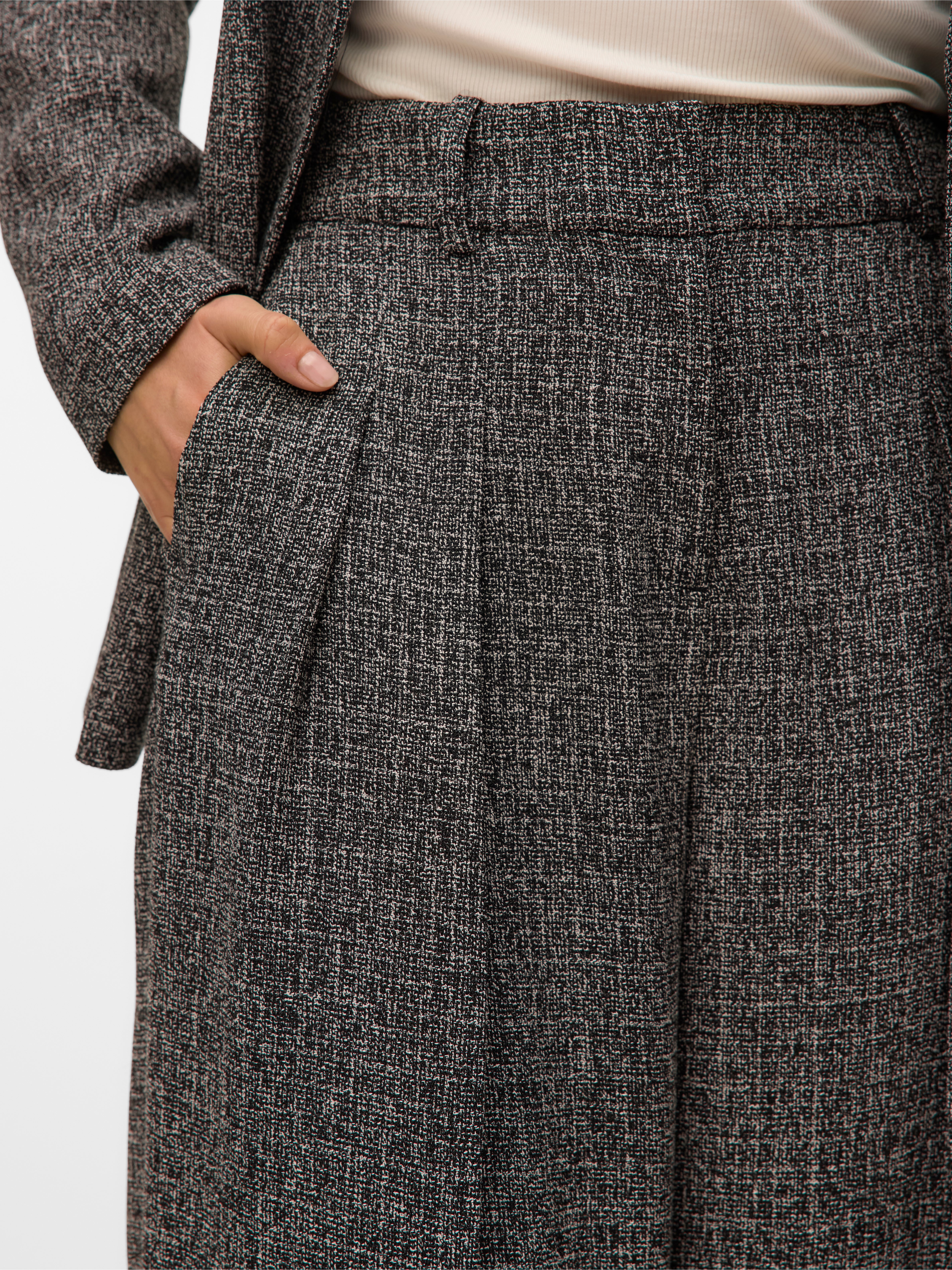 VERO MODA® VMPERLE Tailored Trousers