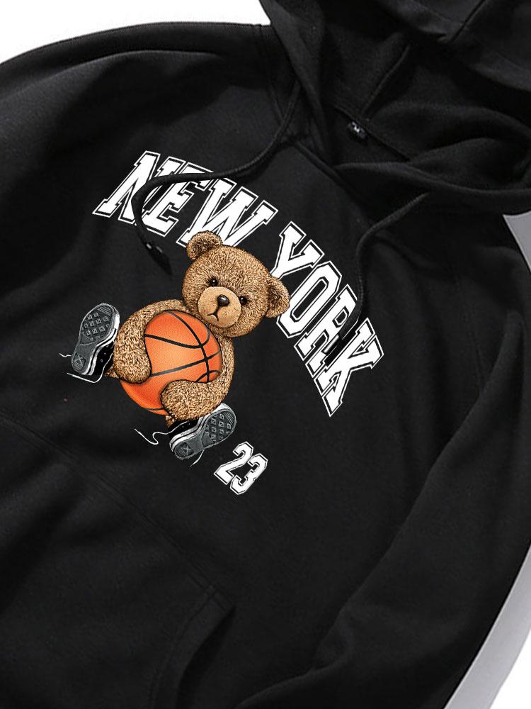 Sweat à capuche imprimé ours de basket-ball de New York