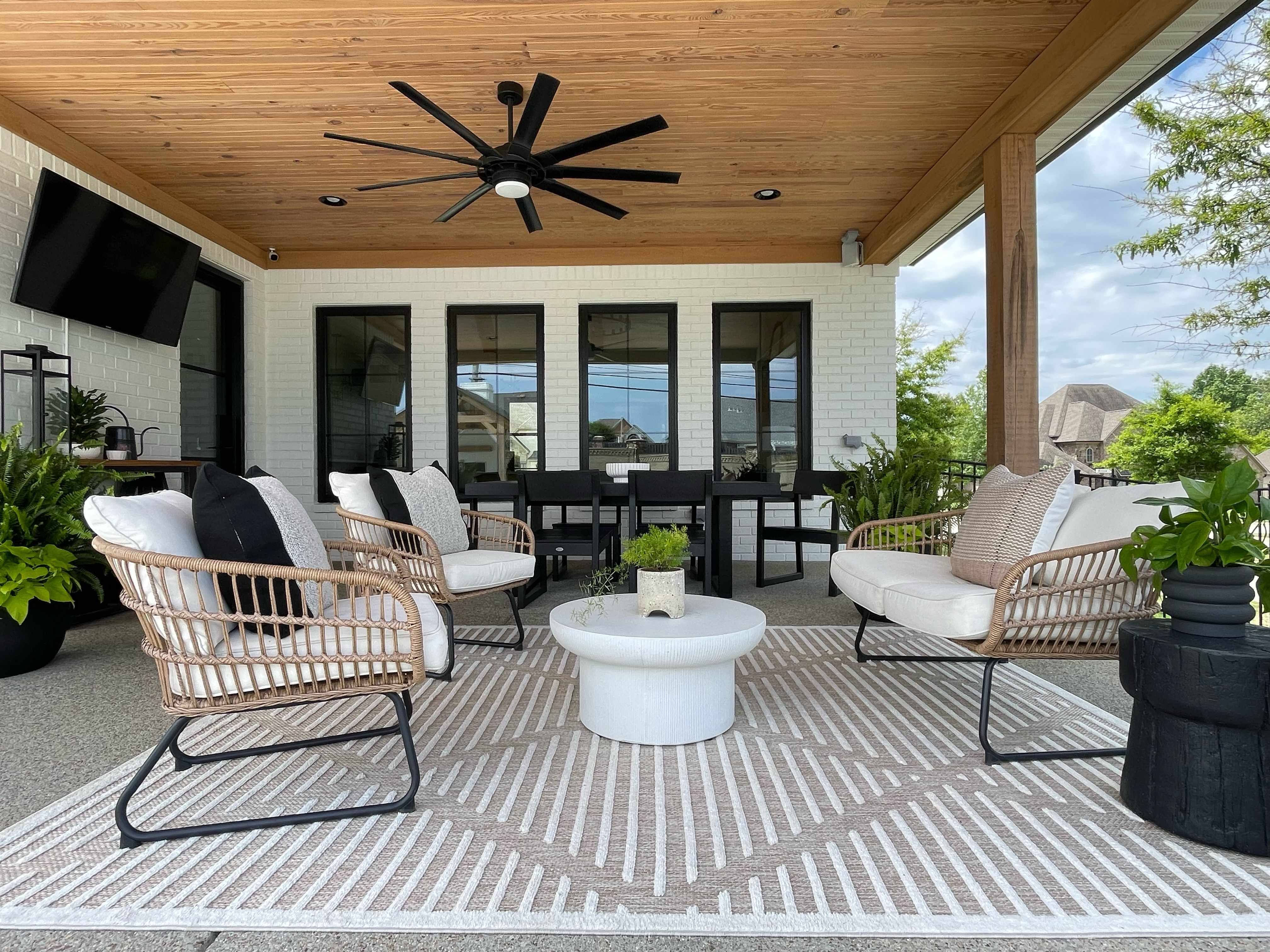 Hauteloom Anah Cream Outdoor Rug - 5'3