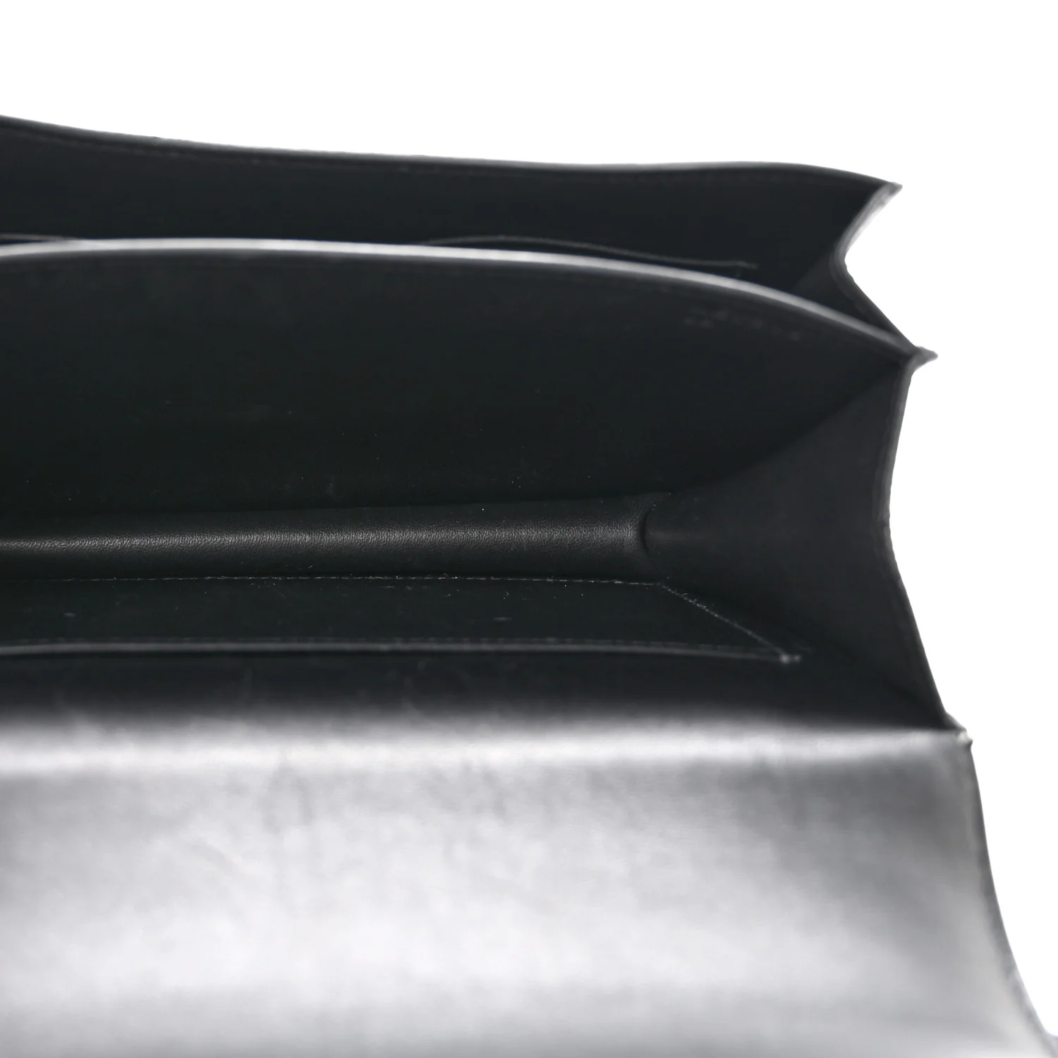 Epsom Constance 18 Black
